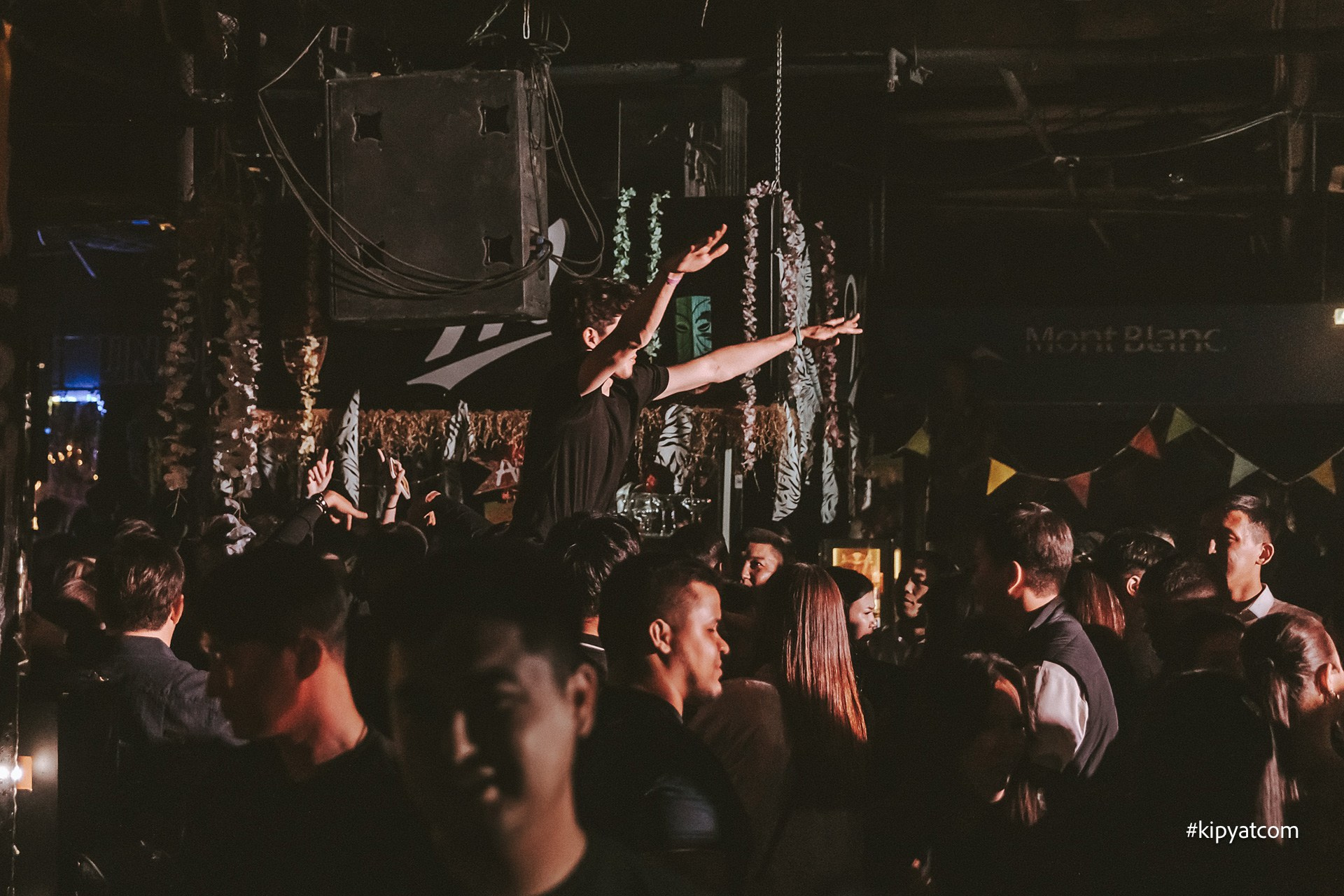 BHB. Астана Кипятком