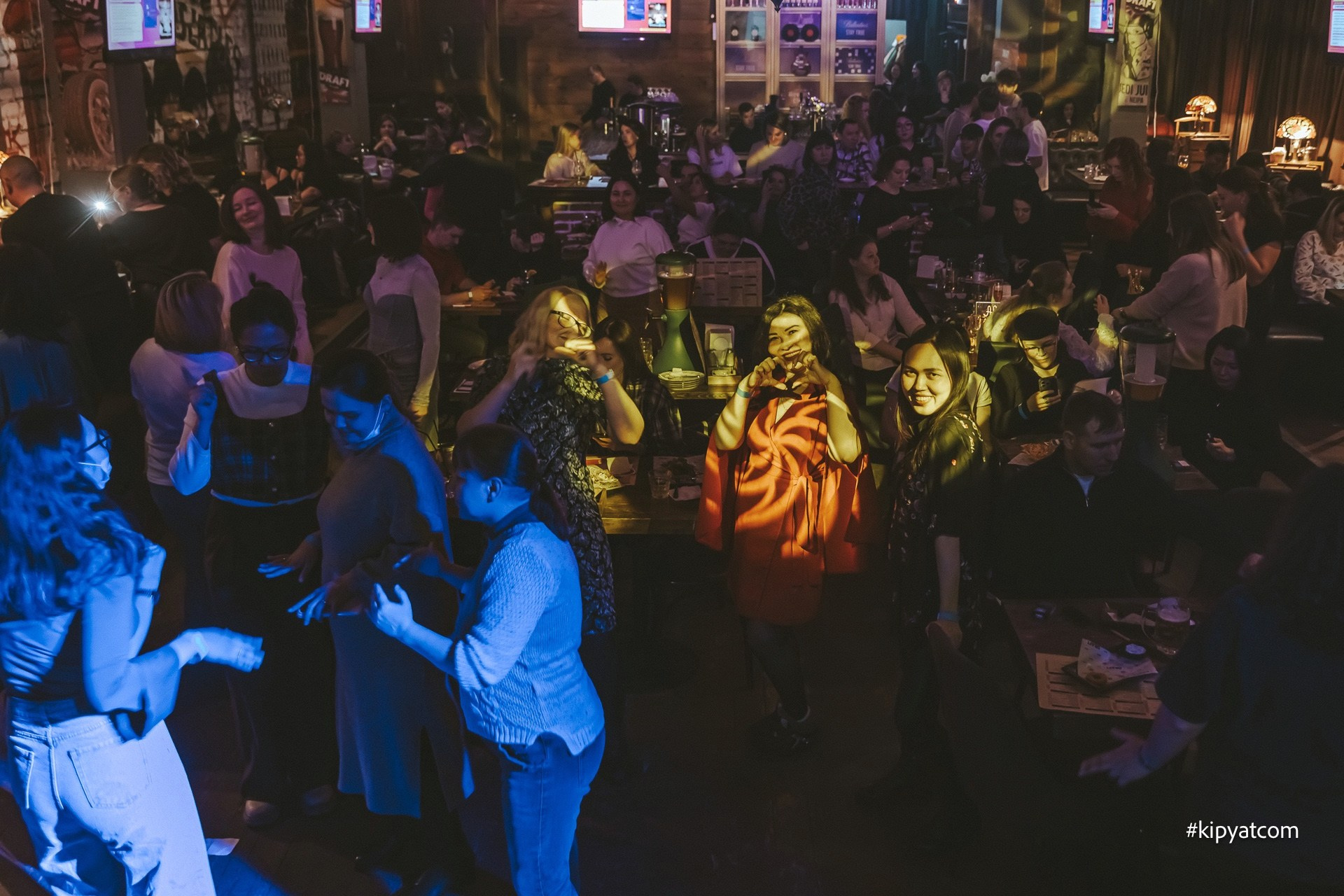 Отгадай мелодию. Астана Кипятком