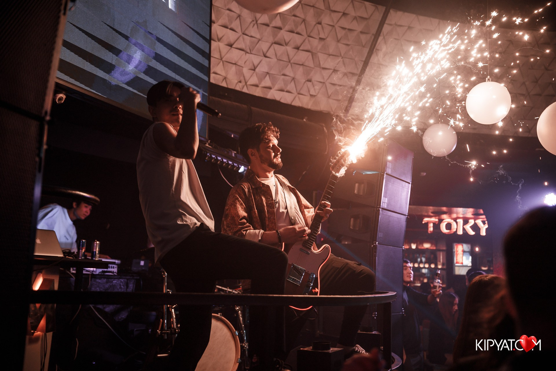 Забери меня. Астана Кипятком