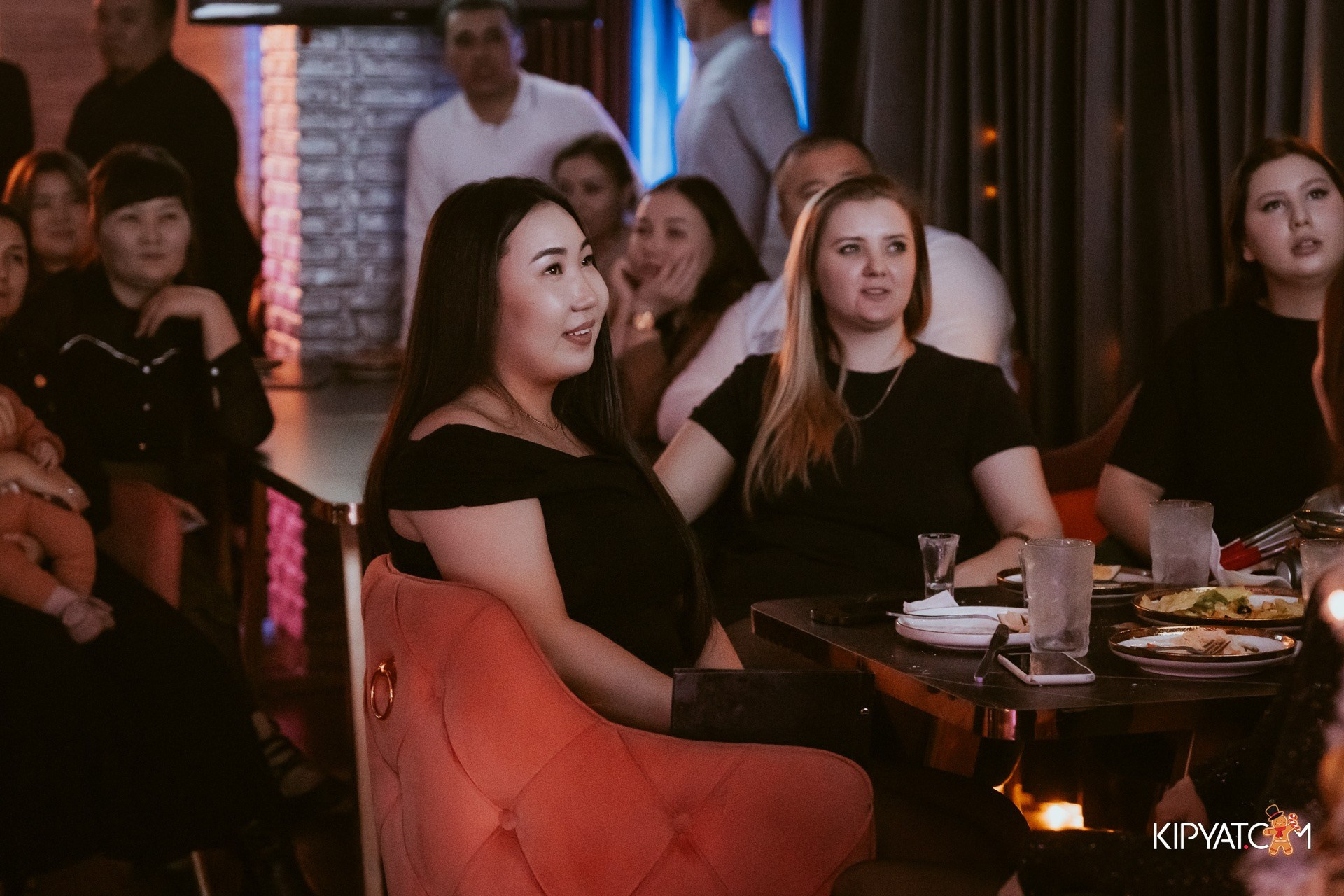 Караоке UE. Астана Кипятком