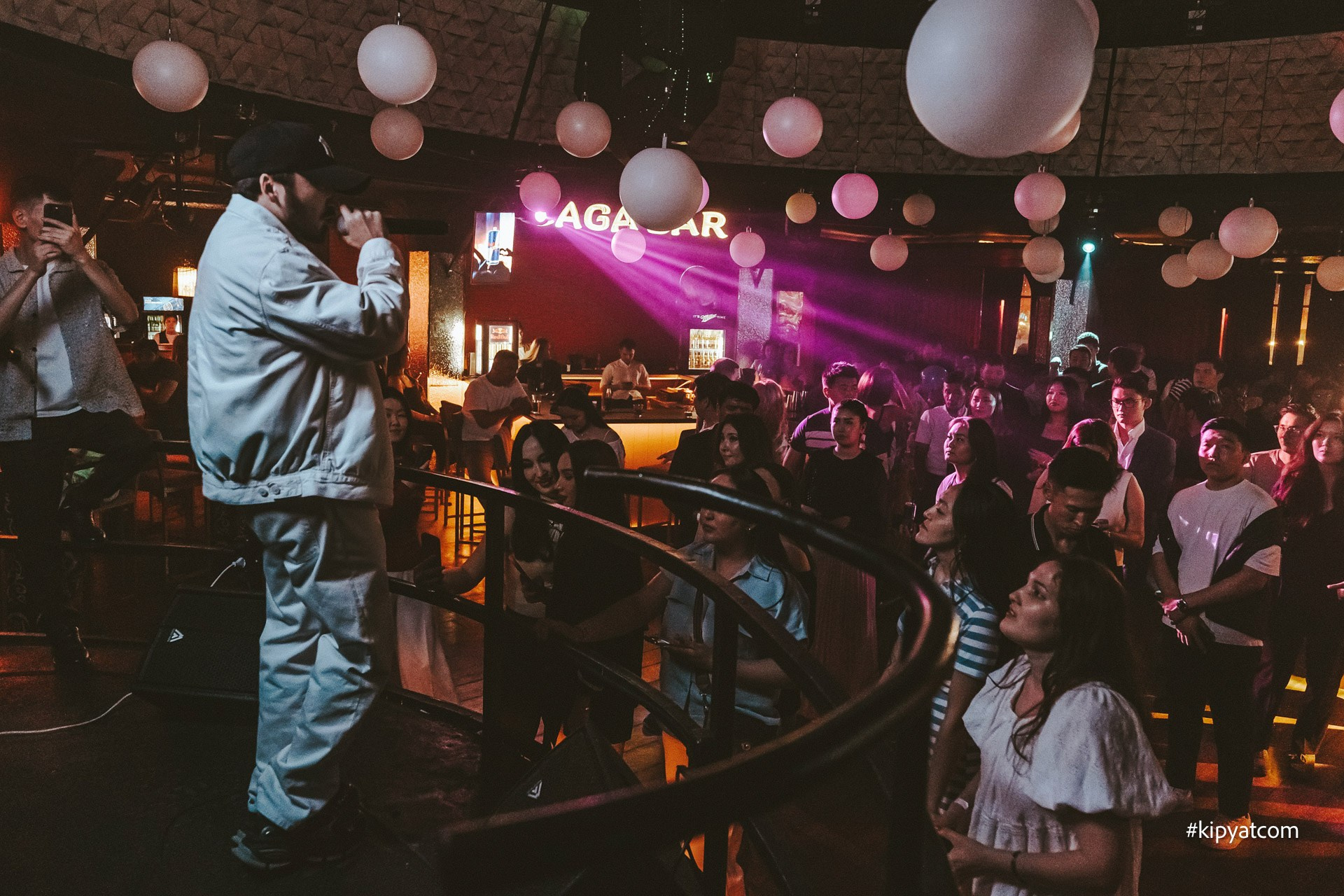 Забери меня. Астана Кипятком