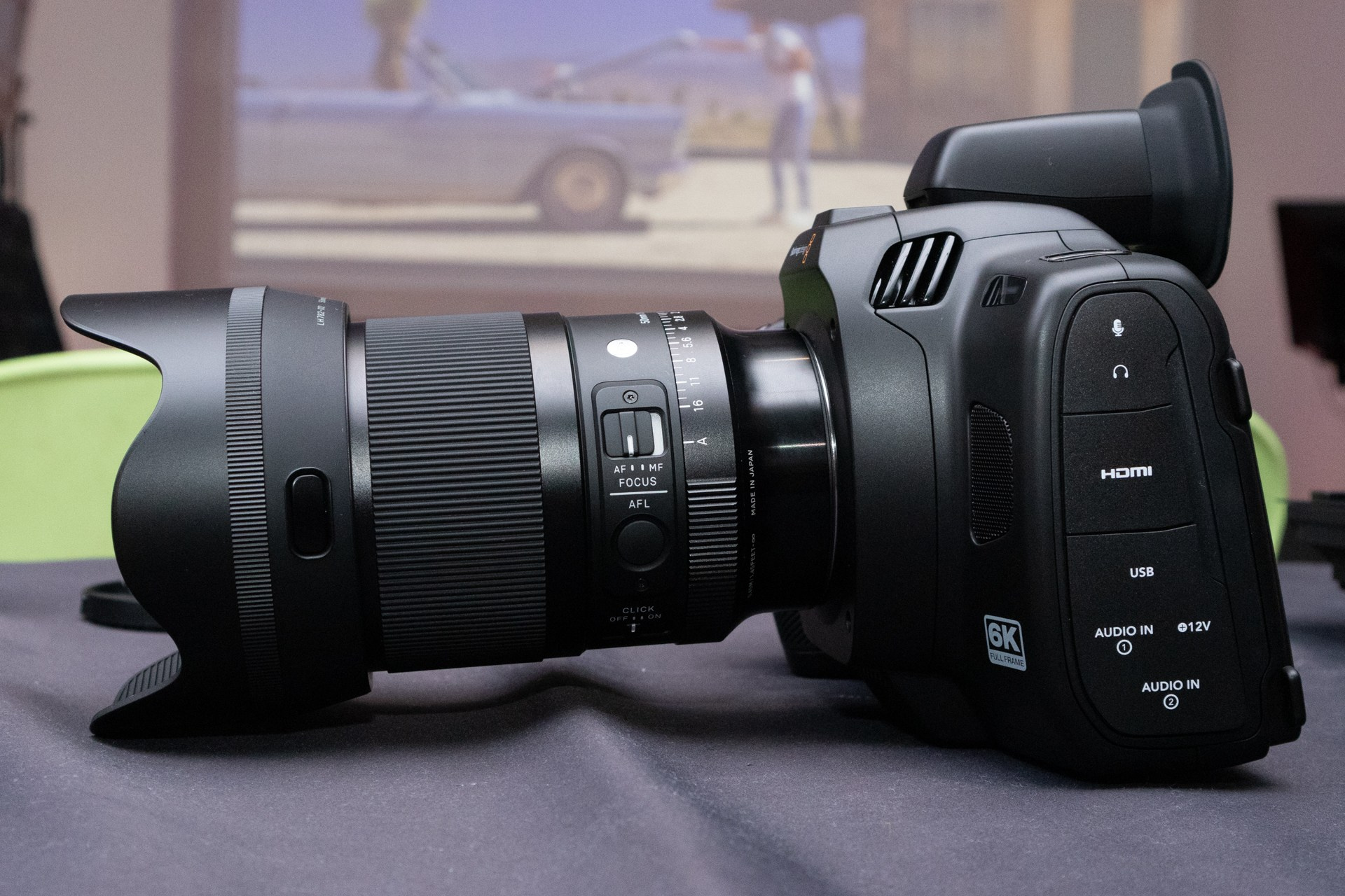 Полноразмерная кинокамера Blackmagic Cinema Camera 6K. Фотограф — видеограф в Москве Дмитрий Менделеев