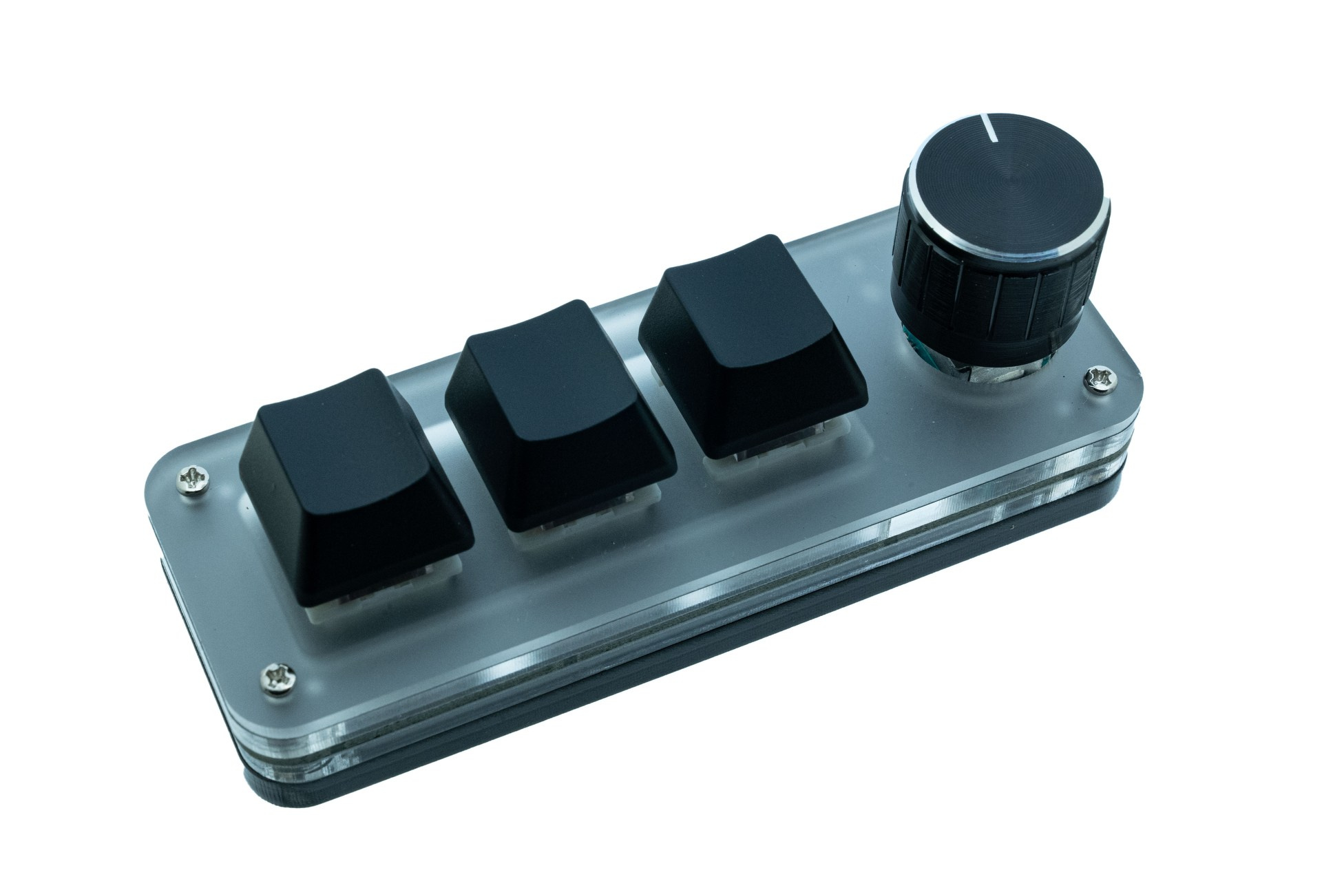 Специальная клавиатура размером с ладонь. Фотограф — видеограф в Москве Дмитрий Менделеев