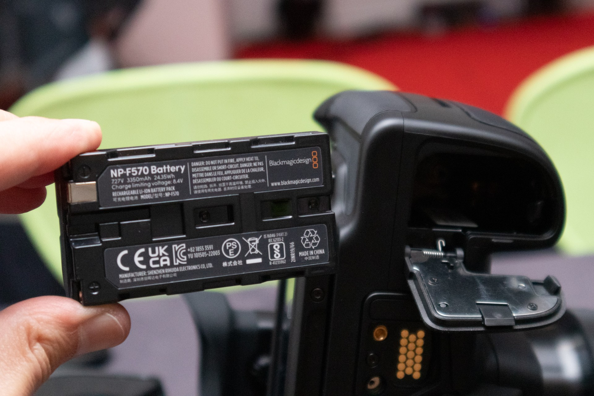 Полноразмерная кинокамера Blackmagic Cinema Camera 6K. Фотограф — видеограф в Москве Дмитрий Менделеев