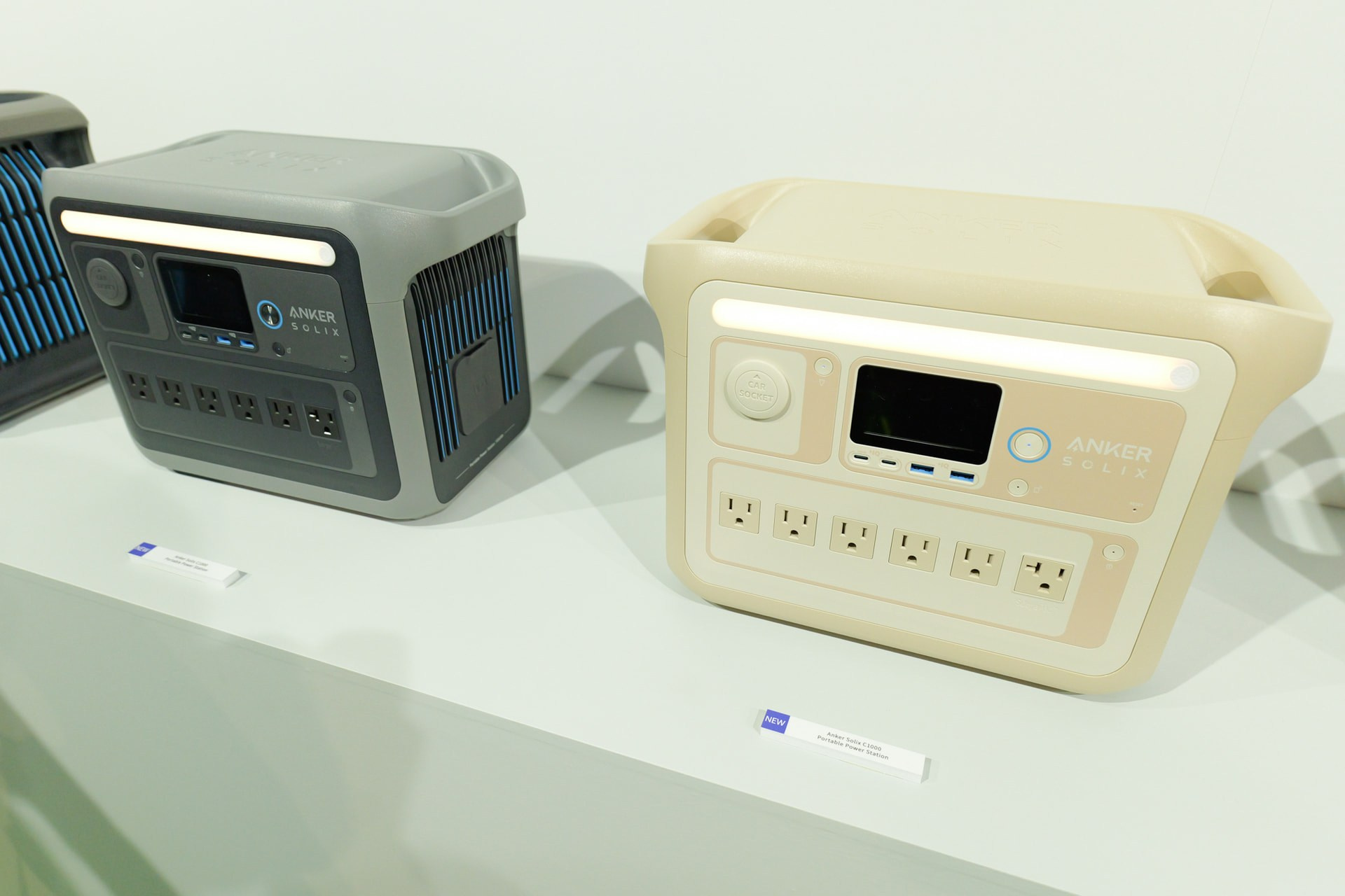 Портативная электростанция Anker Solix C1000. Фотограф — видеограф в Москве Дмитрий Менделеев