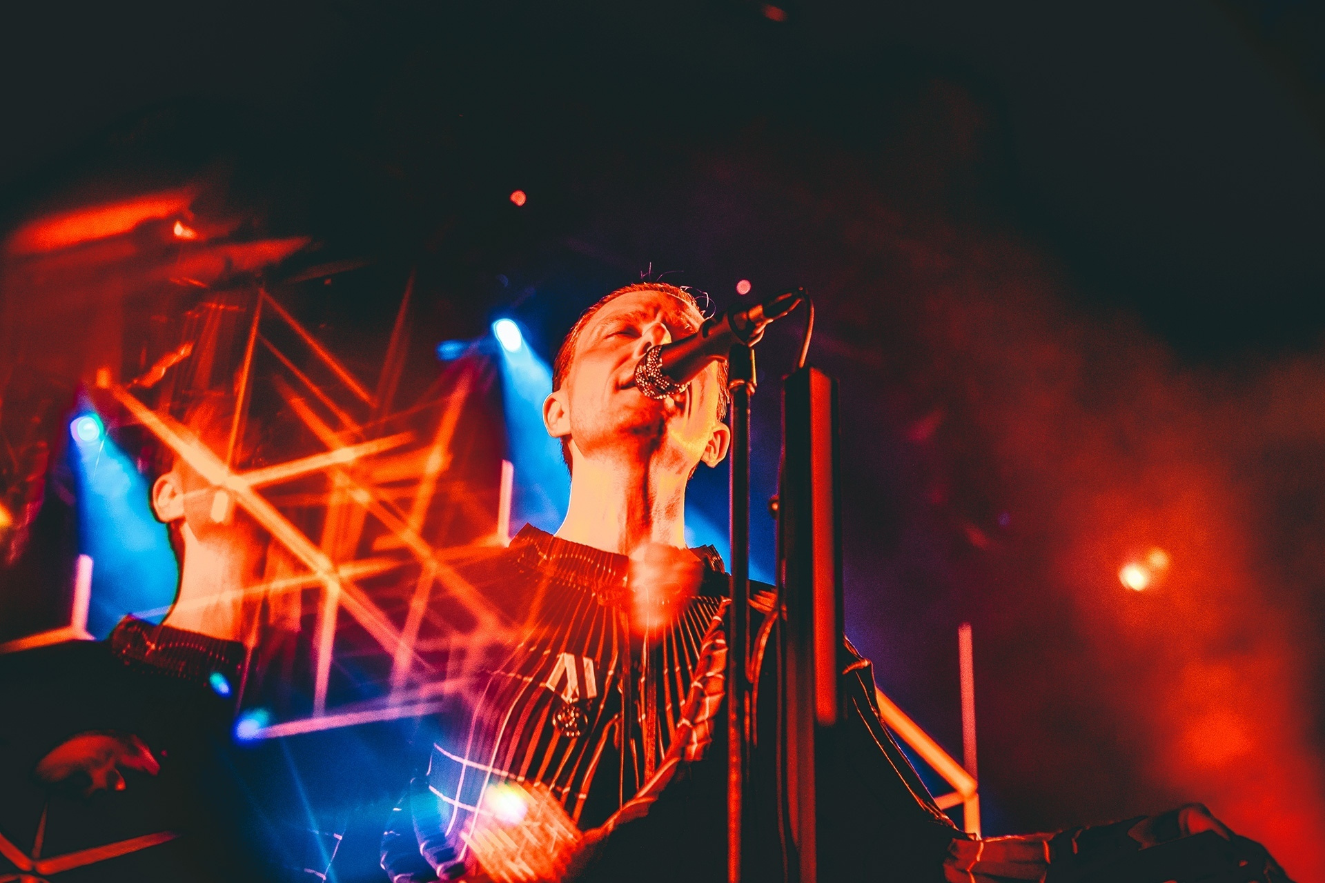 «Это не искусство ради искусства»: Елена Тимофеева о фэшн-съёмках и пути фотоху…. Школа психологической фотографии Refflector