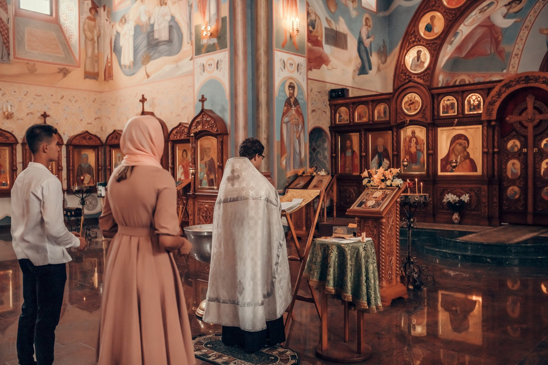 Выбор храма. Екатерина Крапивина фотограф церковных Таинств в Нижний Новгороде
