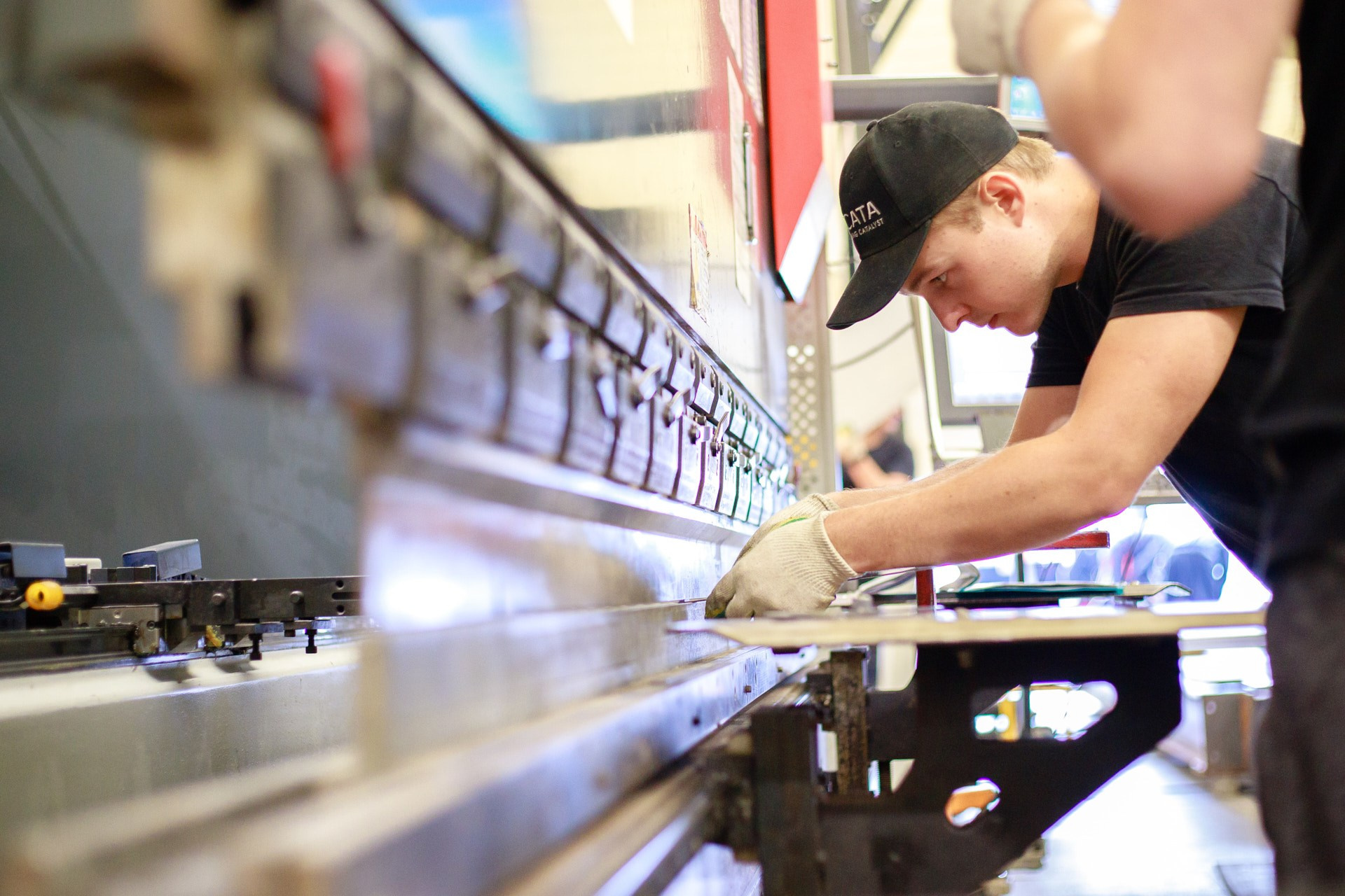 Репортаж из ENCATA — сервис конструкторской разработки. Репортажный фотограф в Минске. Алексей Матюшков