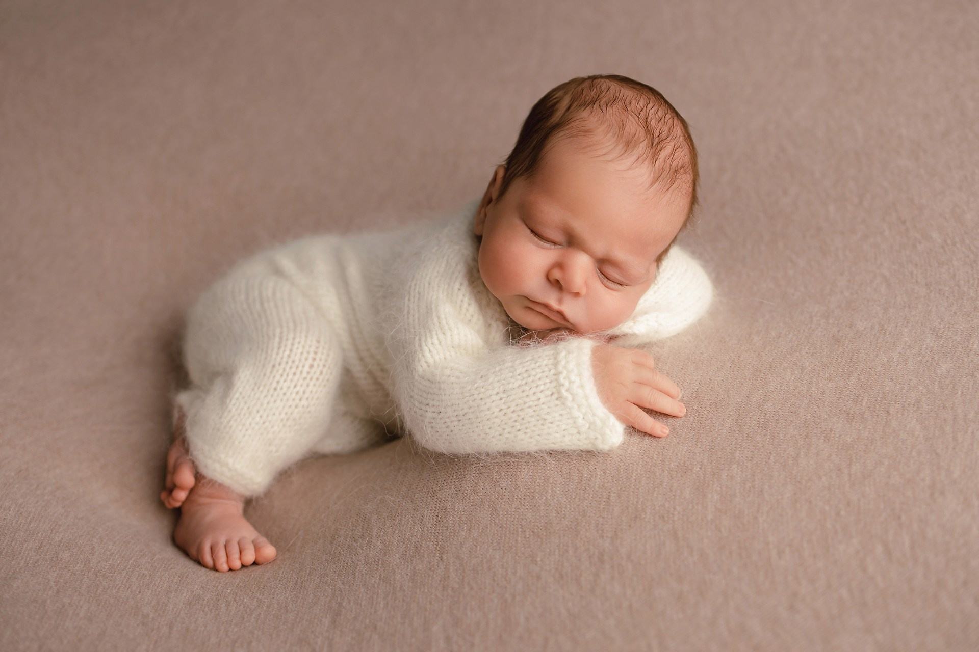 Яна Кром Фотограф ньюборн в Москве