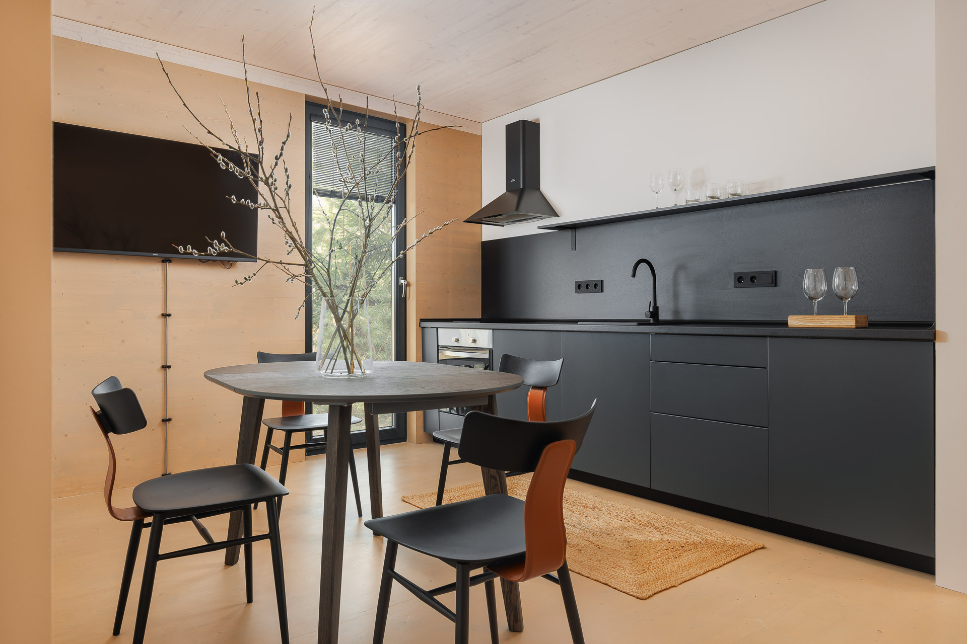 Фотосъемка глемпинга Конаково Ривер Клаб, Тверская область. Интерьерный фотограф в Москве Кристина Медведева