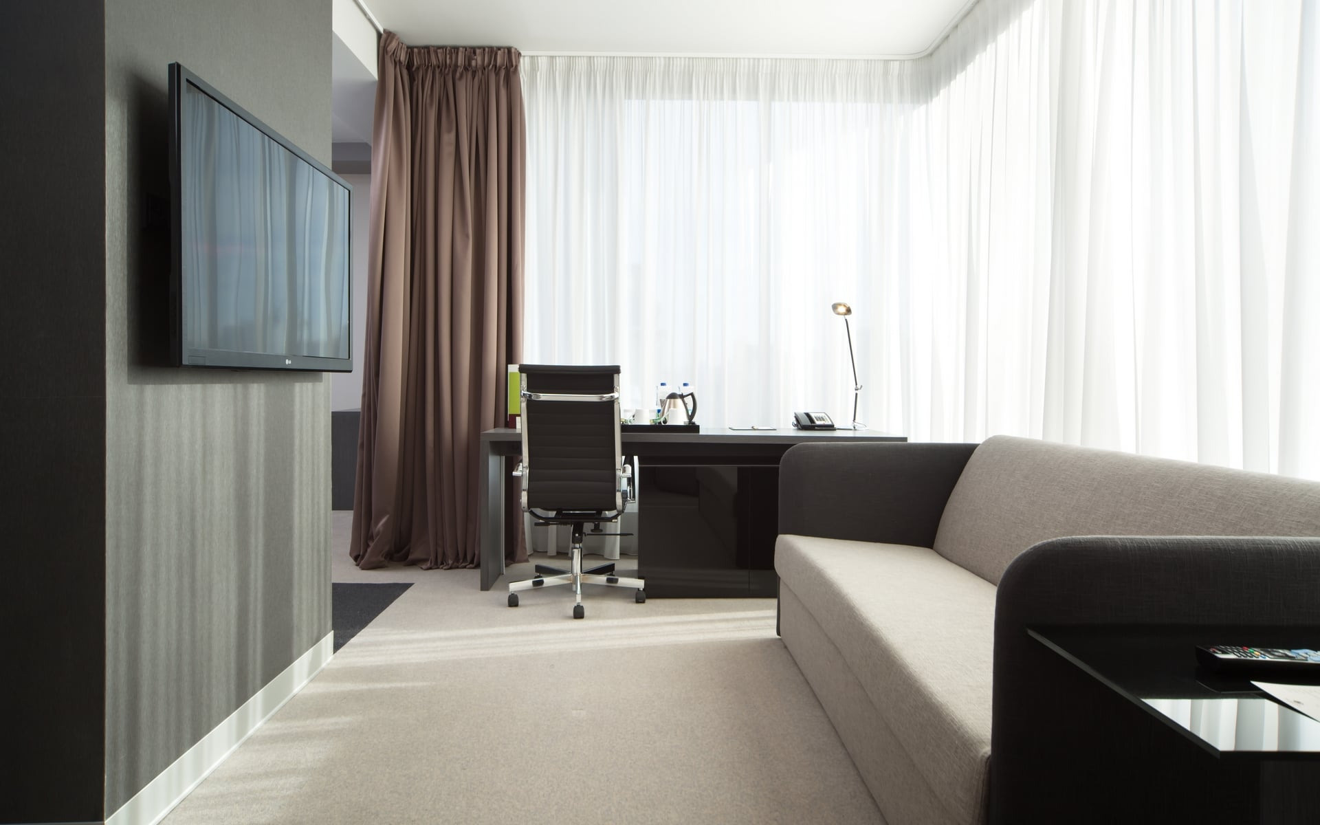 Отели и номера для фотосъемки. Свадебный фотограф в Екатеринбурге