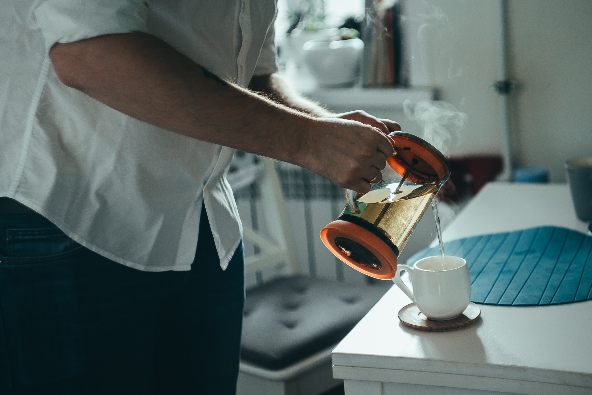 Мила, Саша и сынок Ваня. Фотограф новорожденных в стиле lifestyle в Воронеже Юлия Ключникова