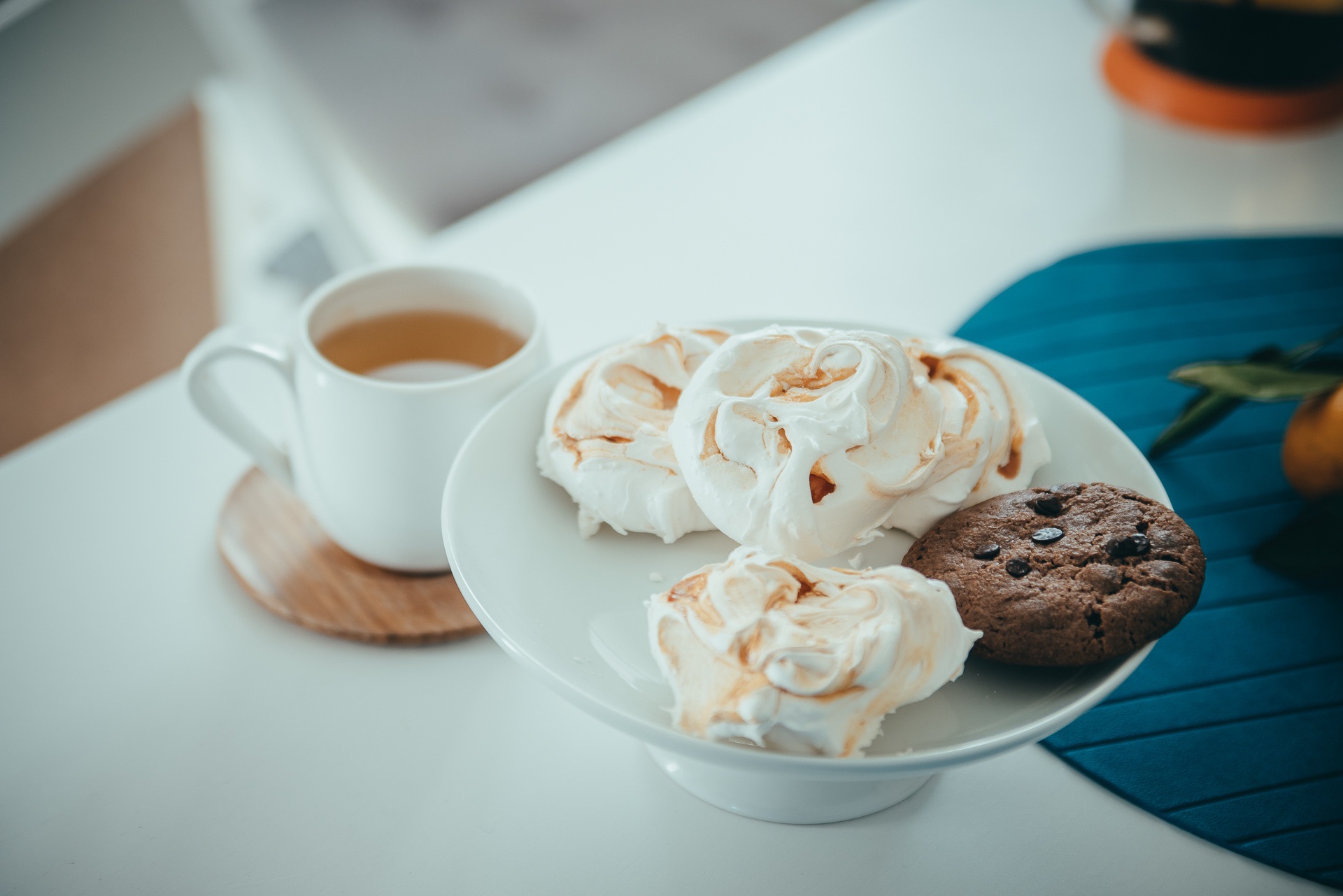 Мила, Саша и сынок Ваня. Фотограф новорожденных в стиле lifestyle в Воронеже Юлия Ключникова