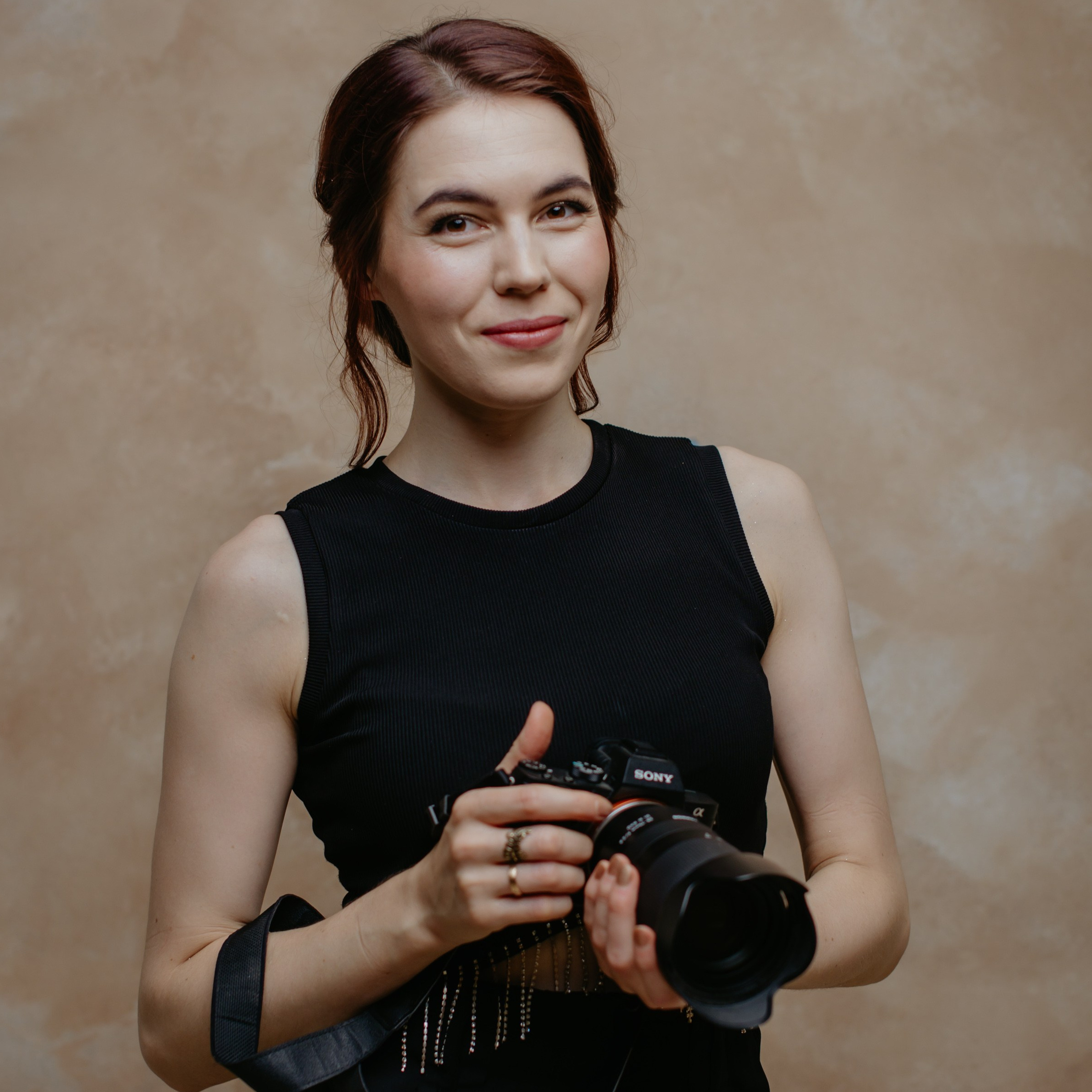 ABOUT ME. NUTA ART wedding and art photographer