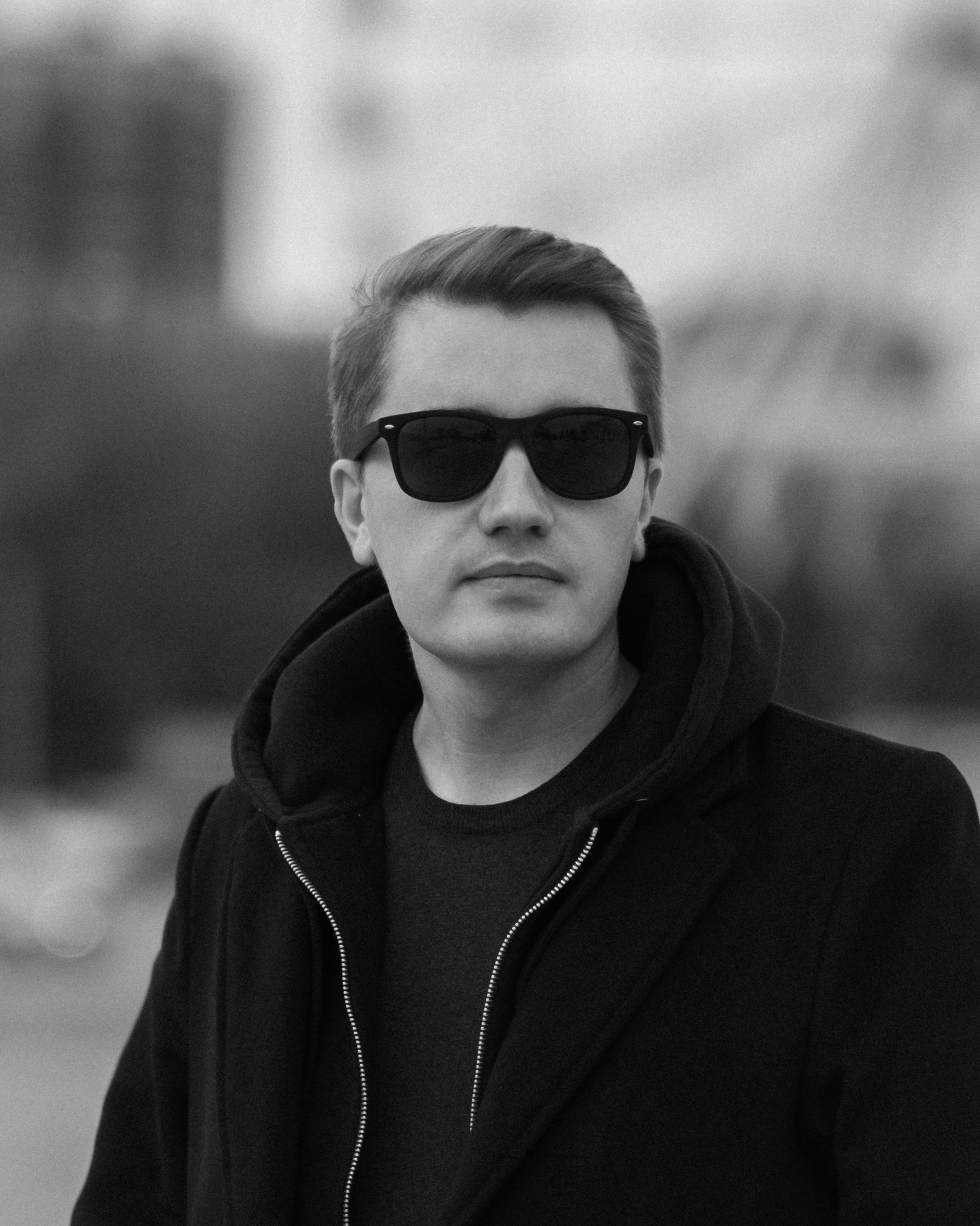 Контакты. Фотограф Аркадий Щелканов