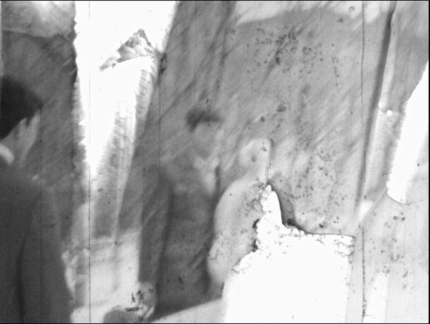 Необыкновенное вещество (2025 г.). Плёночный фотограф Юлия Андрейченко в Москве