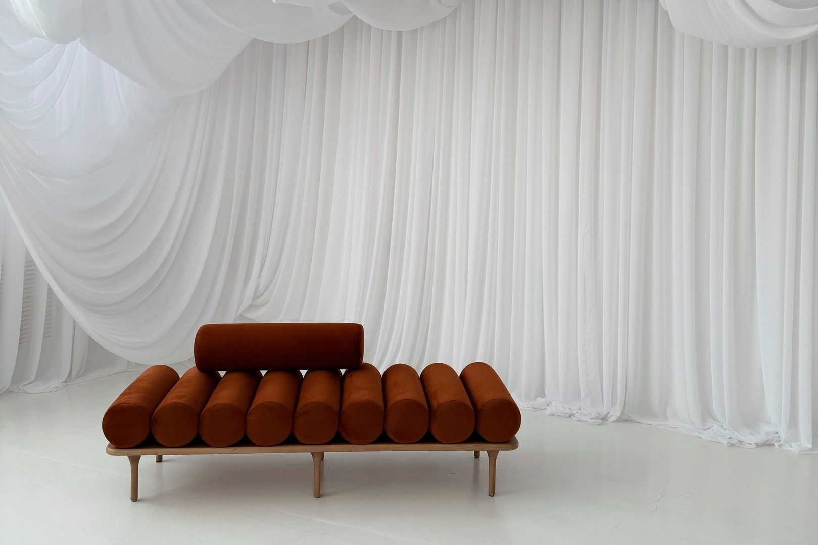 Фотостудии в Перми для фотосессии. Фотограф Пермь