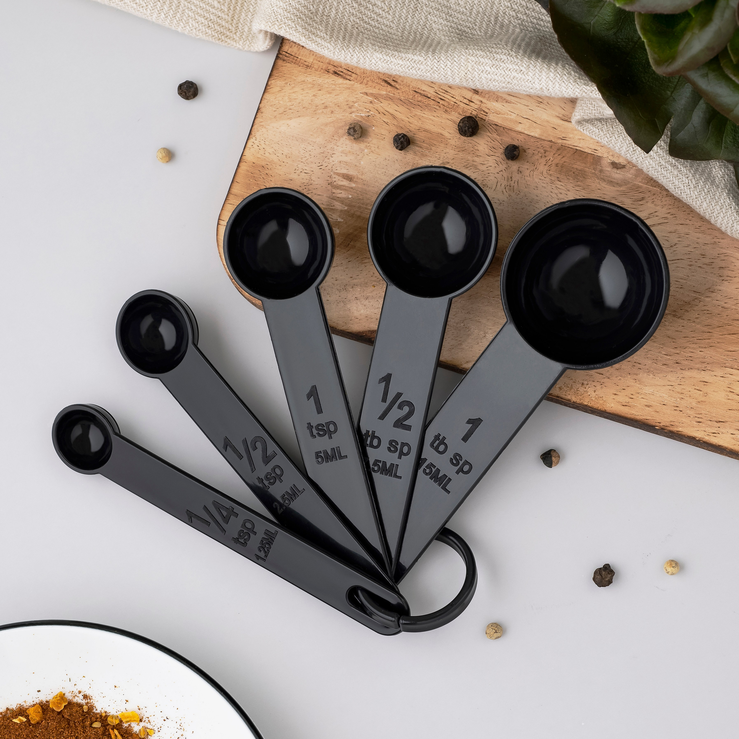 предметный фотограф для маркетплейсов в Москве