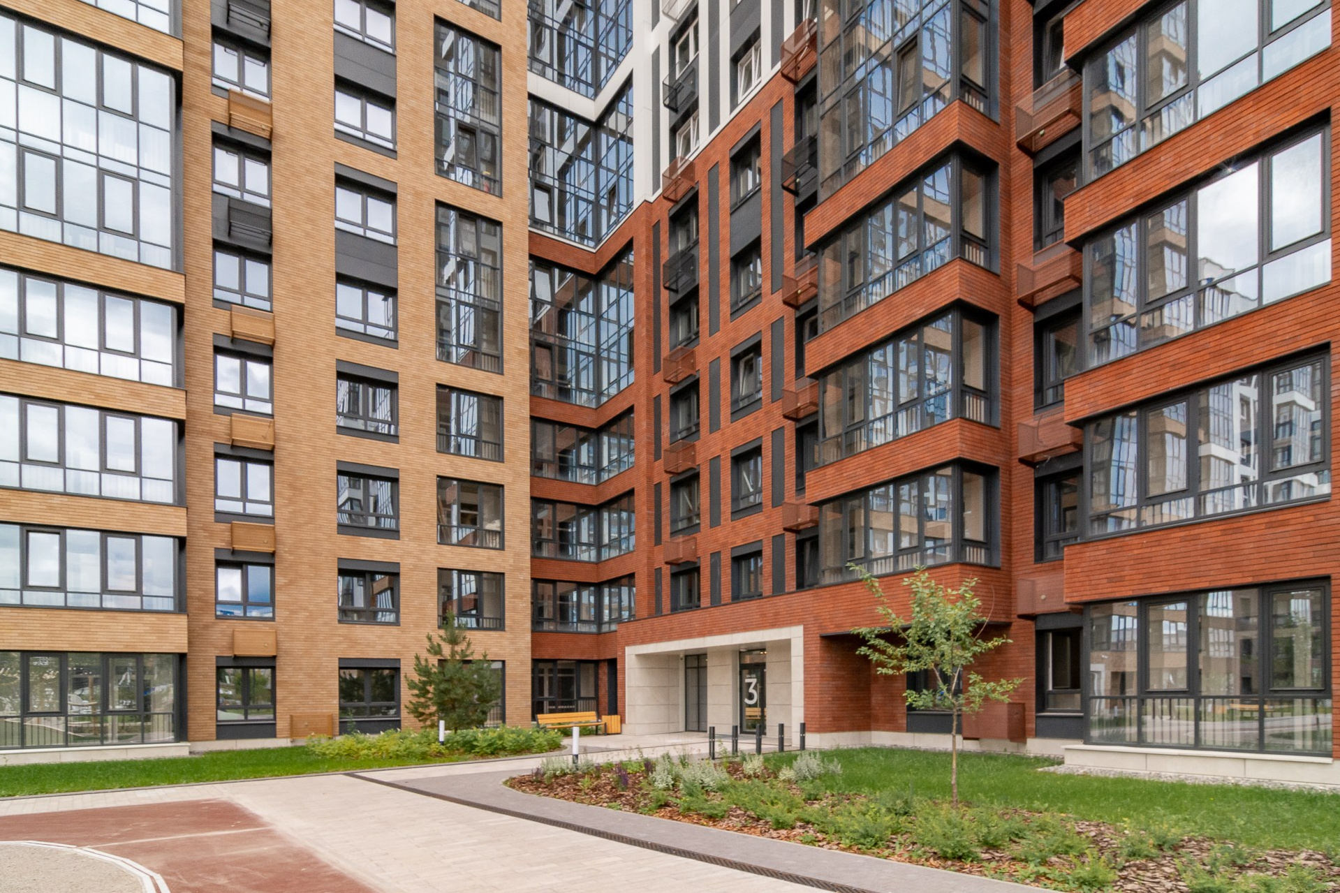 Навесной вентилируемый фасад Борисовские Мануфактуры