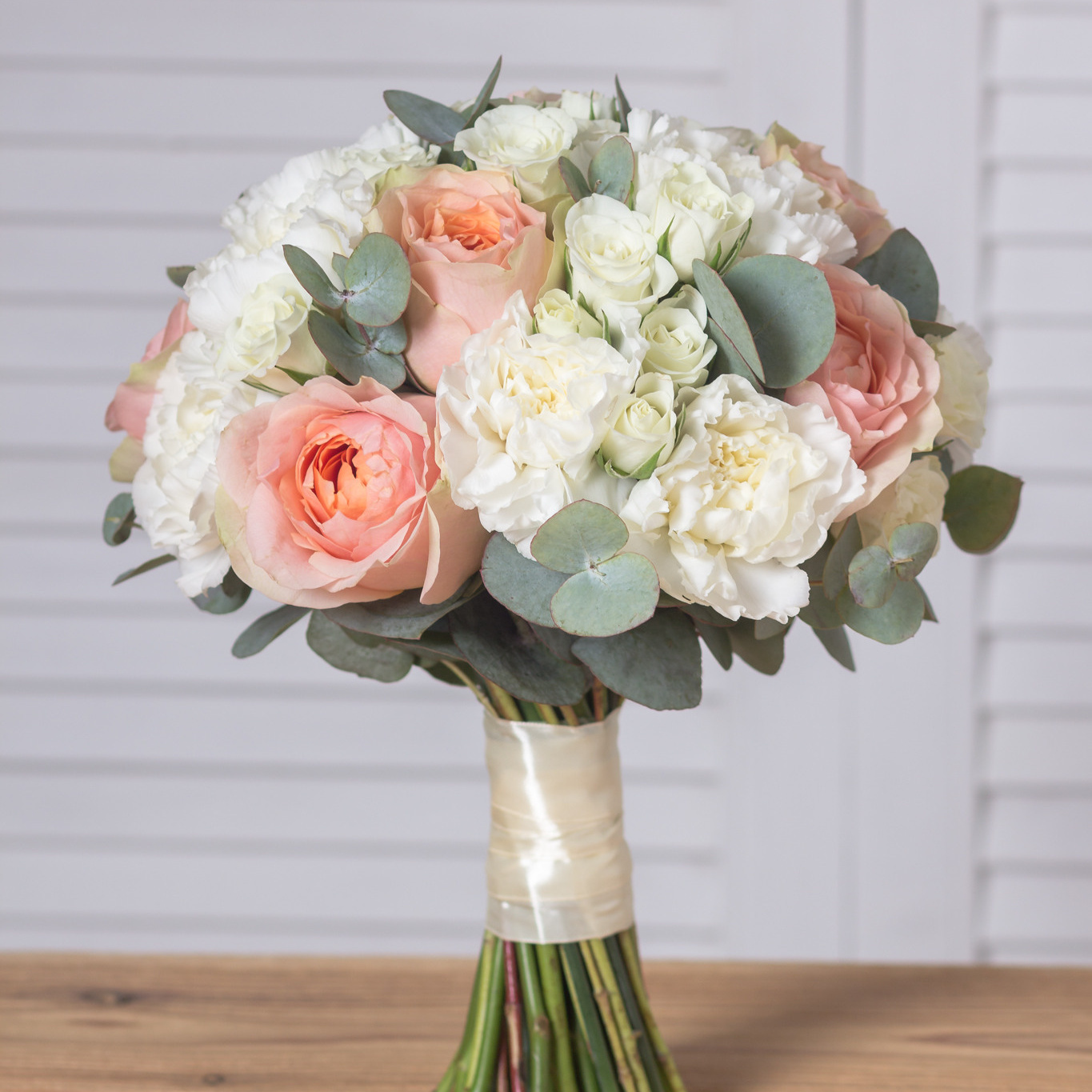 Классический букет невесты, флорист Маргарита Гладкова