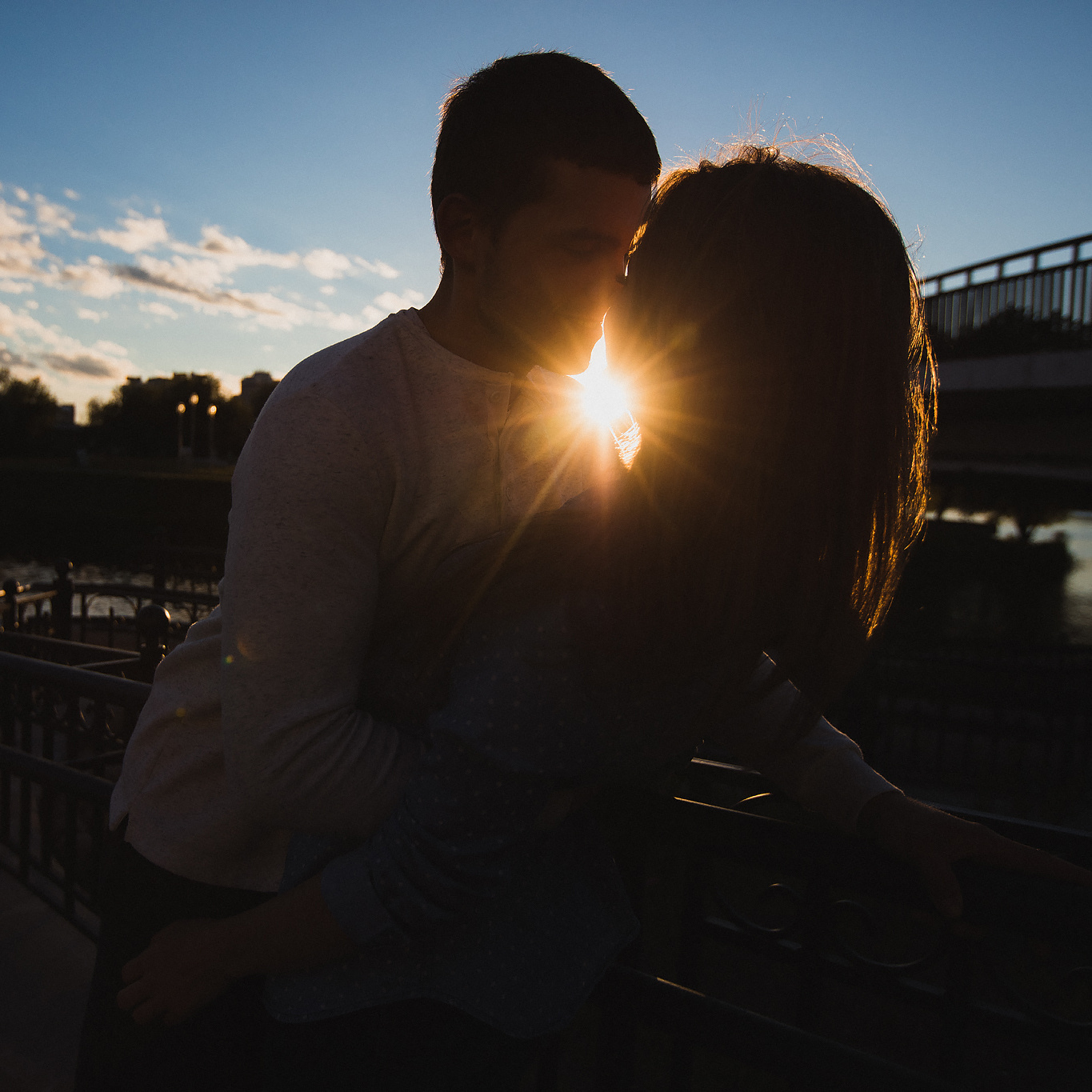 Цены на услуги фотосъемки на свадьбу, семейную съемку, индивидуальную,