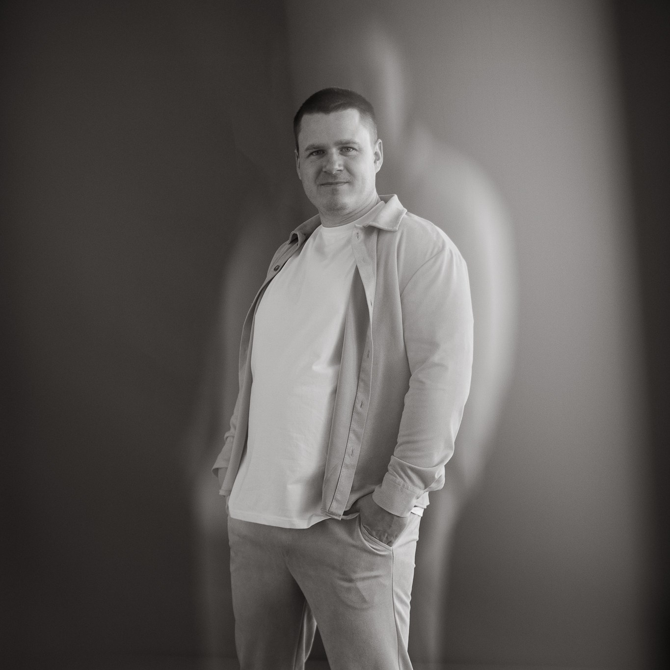 Контакты. Видеограф Максим Орлов