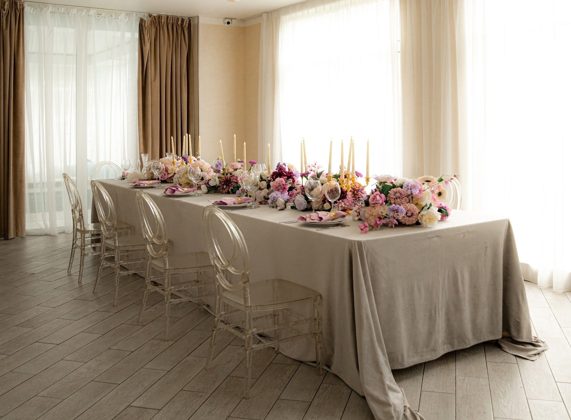 1 день. Текстиль и мебель