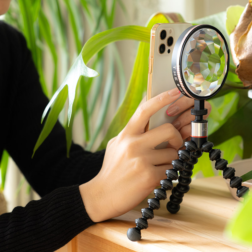 Фильтр для смартфона, дающий эффект калейдоскопа. Фотограф — видеограф в Москве Дмитрий Менделеев