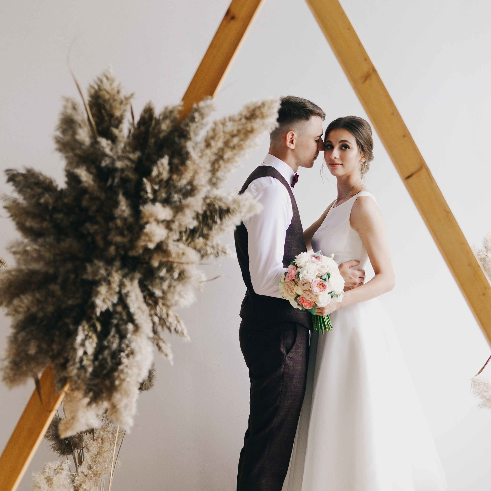 Стоимость фотосъемки в Кургане. Свадебный и семейный фотограф Любава в Кургане