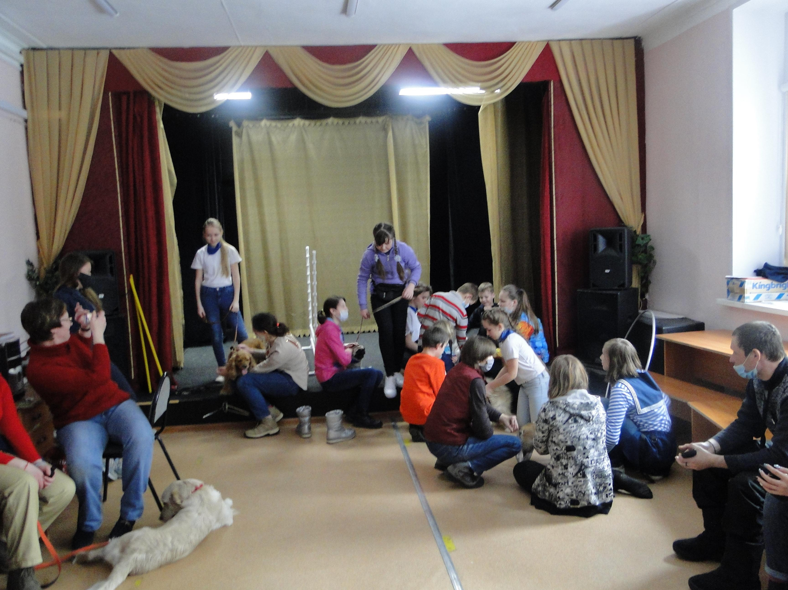 Встреча с воспитанниками Клуба инвалидов «Вера» в Дзержинске. НРОО КЦ "Собаковод"