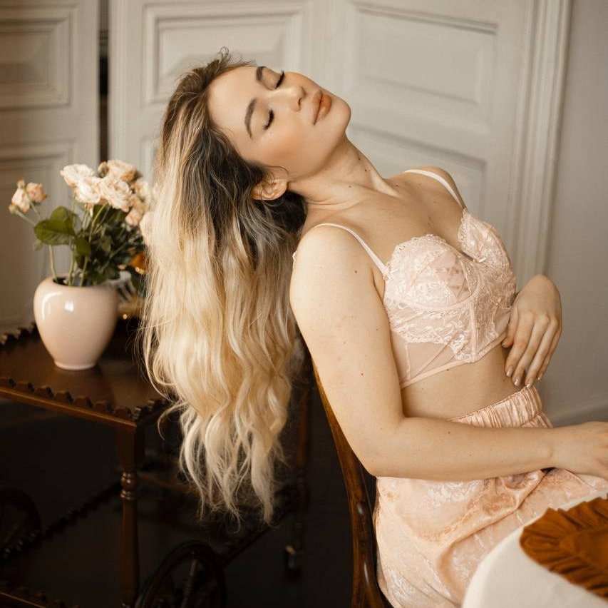 Женские портреты (альбом)