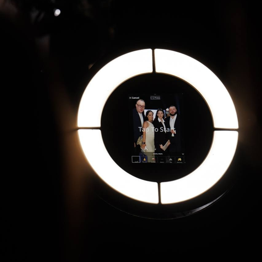 Фото-гиф-стойка. Инсталаб Краснодар фото и видео интерактивы на ваше мероприятие