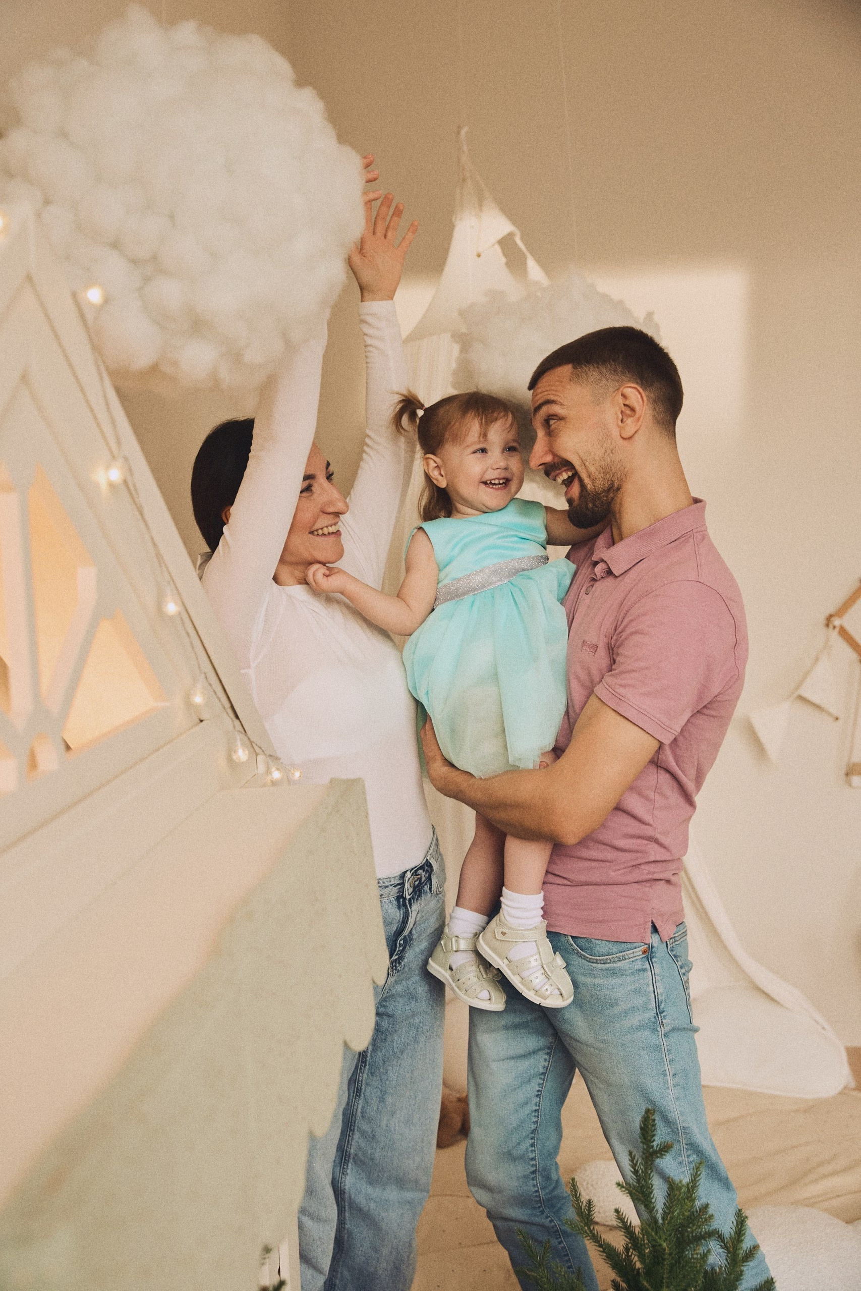 Семейная съёмка в фотостудии: как проходят мои съемки и что важно знать. Дмитрий Мазуркевич: Профессиональный Репортажный Фотограф