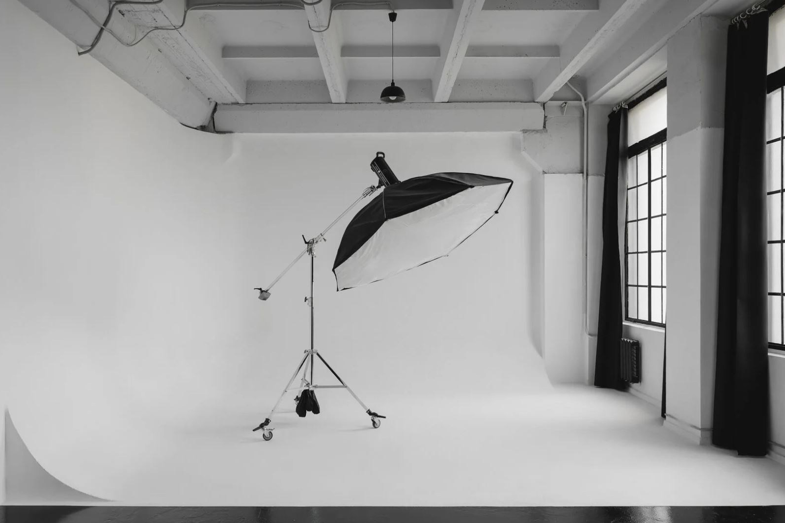 Минималистичные фотостудии Минска. Портретный фотограф в Минске Анна Волейко