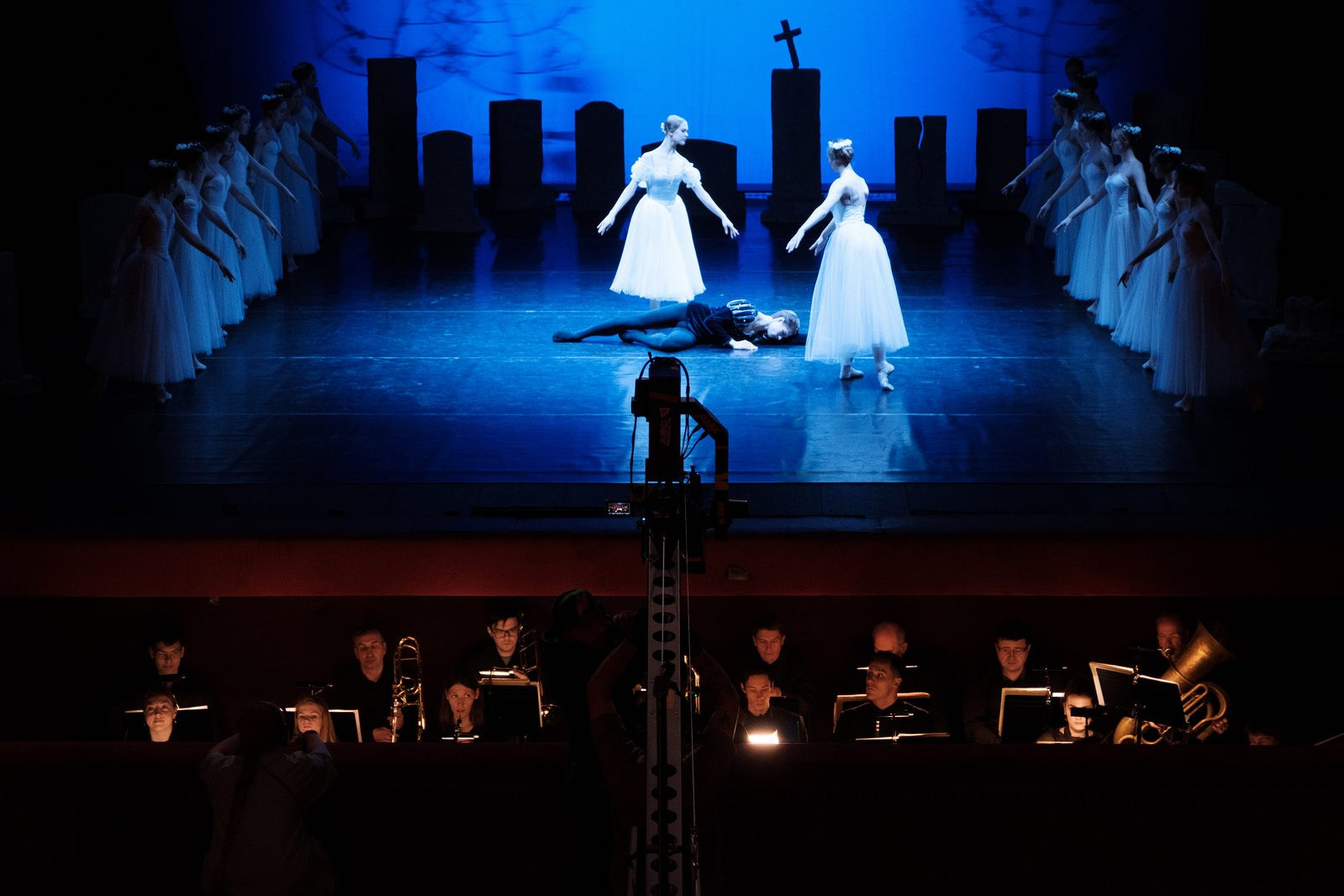 Другие проекты. Оператор Александр Мадаминов