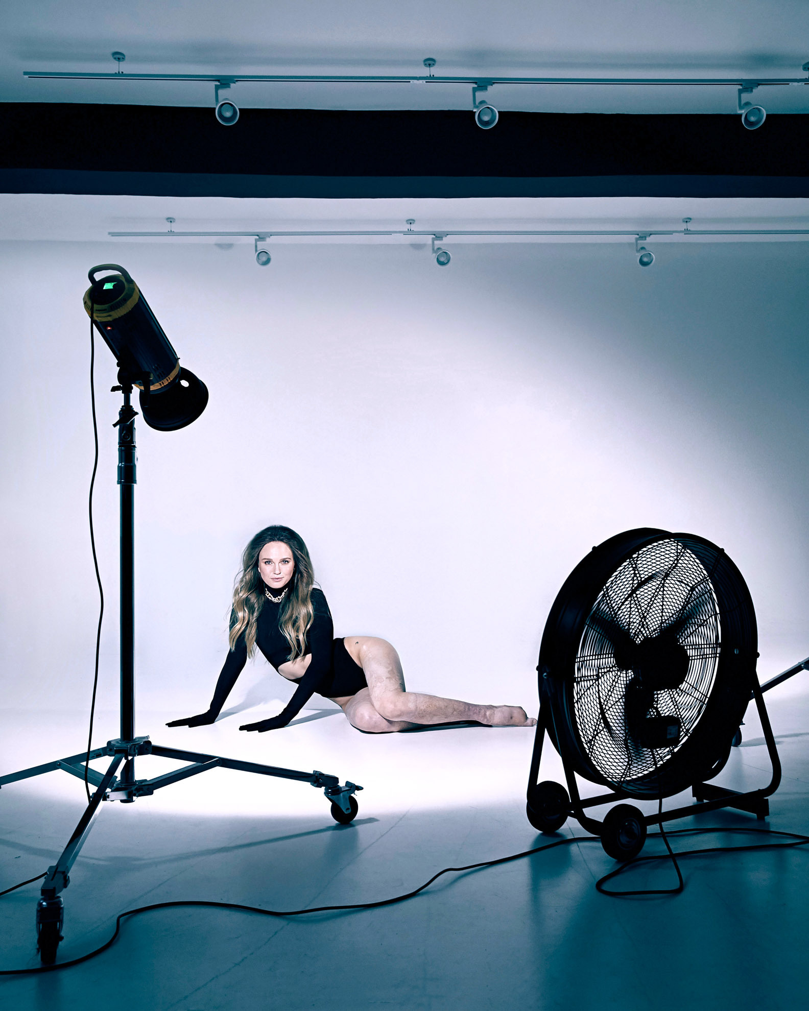 CATE KOMLEVA. INNER BEAUTY