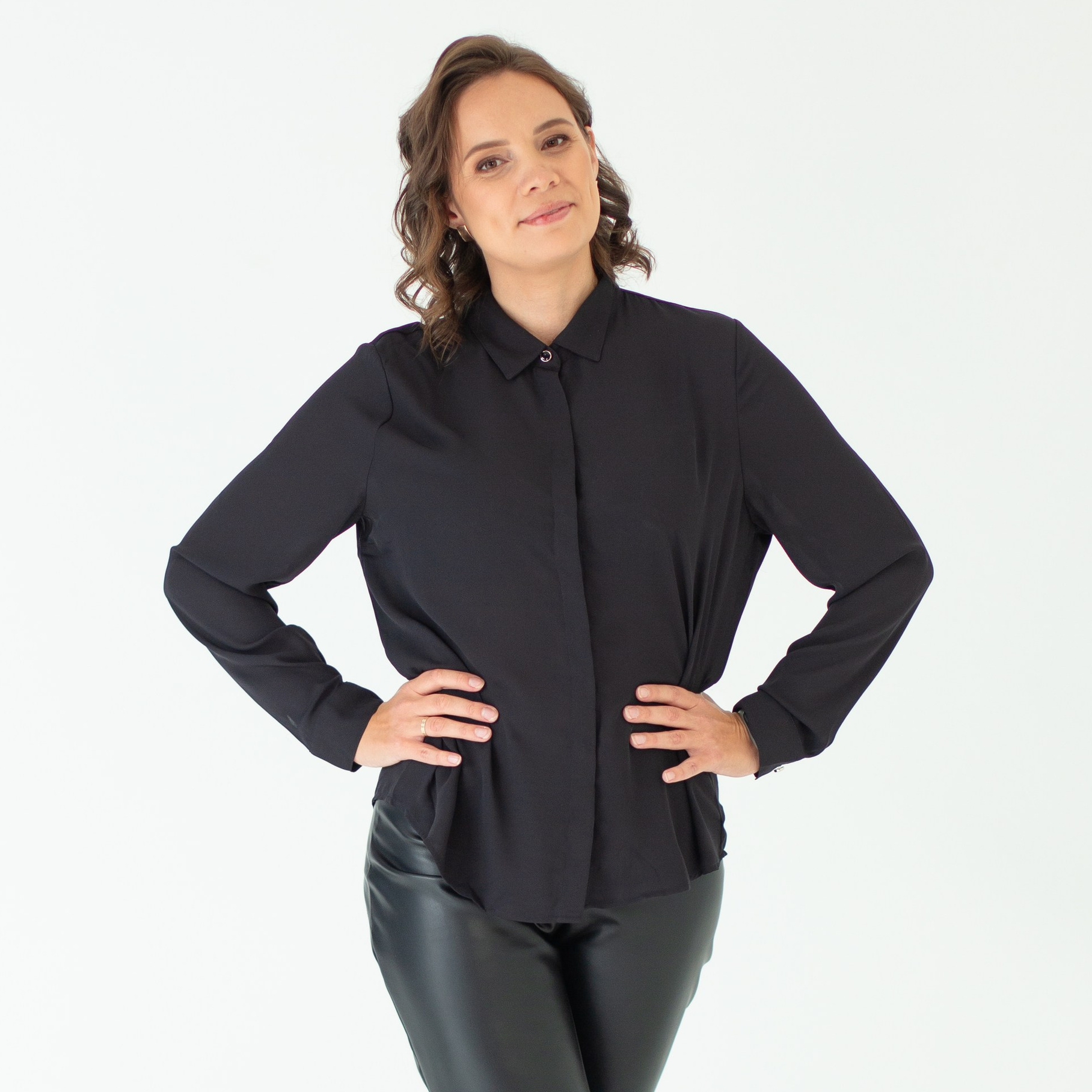 Контакты. Фотограф Анна Невская