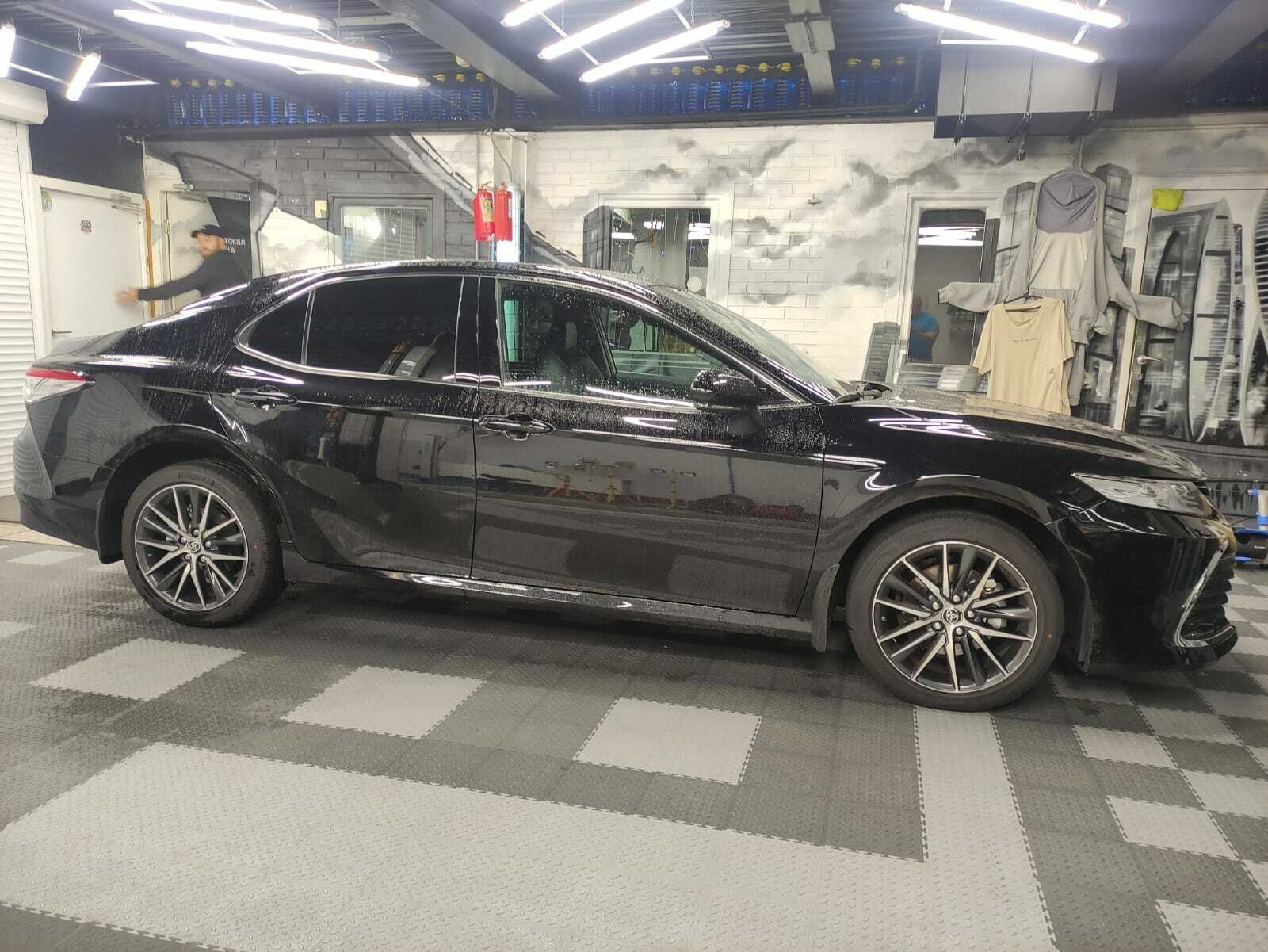 Оклейка и тонировка авто