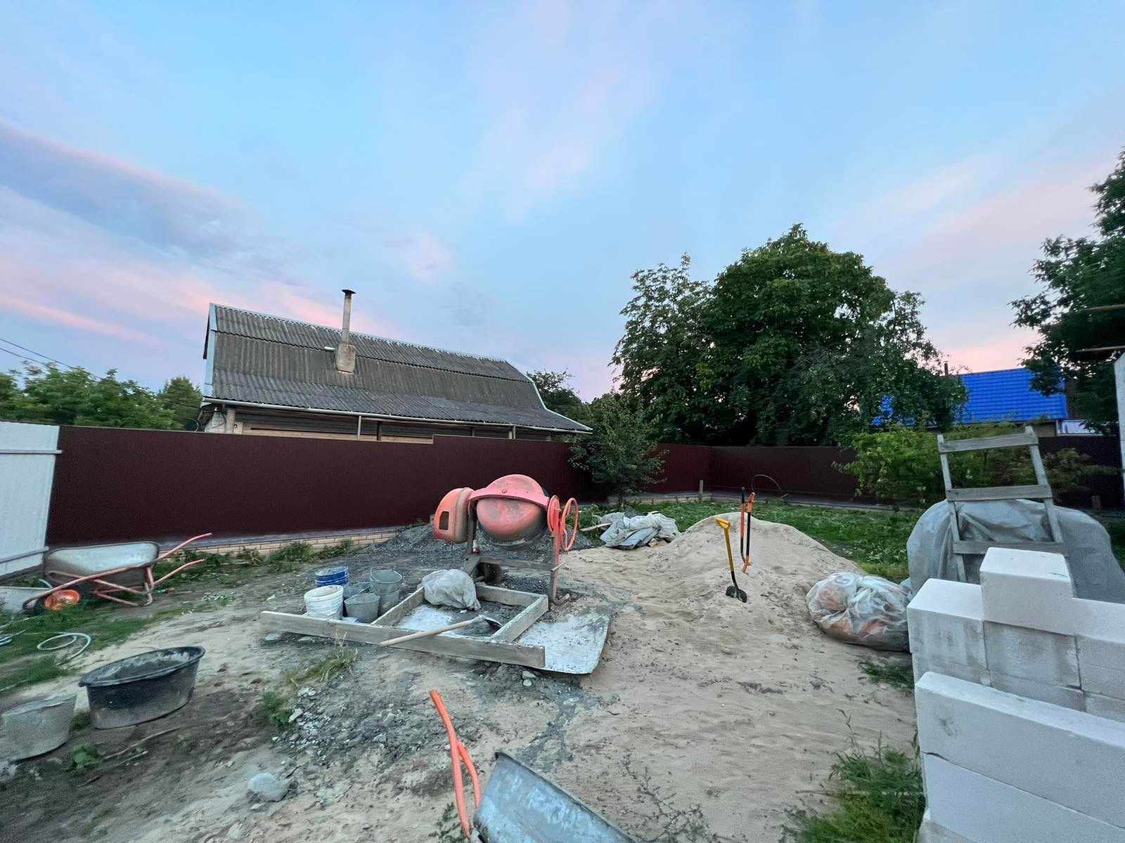 Сад, рожденный на расстоянии. LA. Ландшафтный дизайн в Минске и Гродно