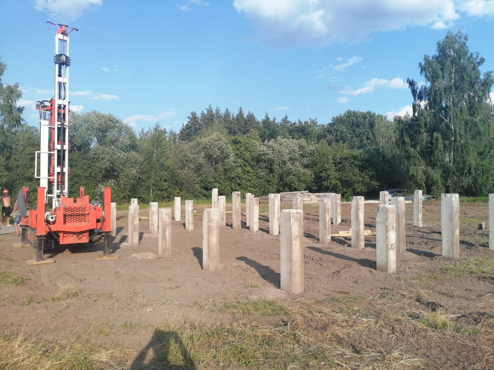 Монтаж железобетонных свай под ключ от ГК "Быстродом"