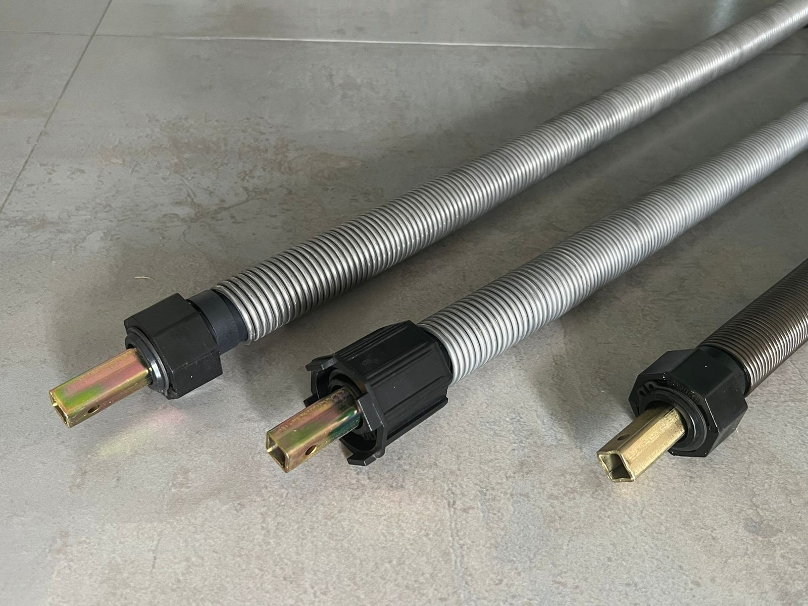 Рольставни Установка, Ремонт. во Владивостоке. Заказать Защитные Жалюзи Владивосток!. Ремонт Пластиковых Окон, Рольставни ремонт, Регулировка, Владивосток, Артем