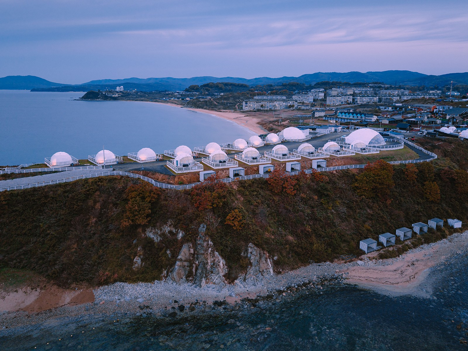 Иван Зайцев (IZIART) — визуальные истории для брендов, людей и мест