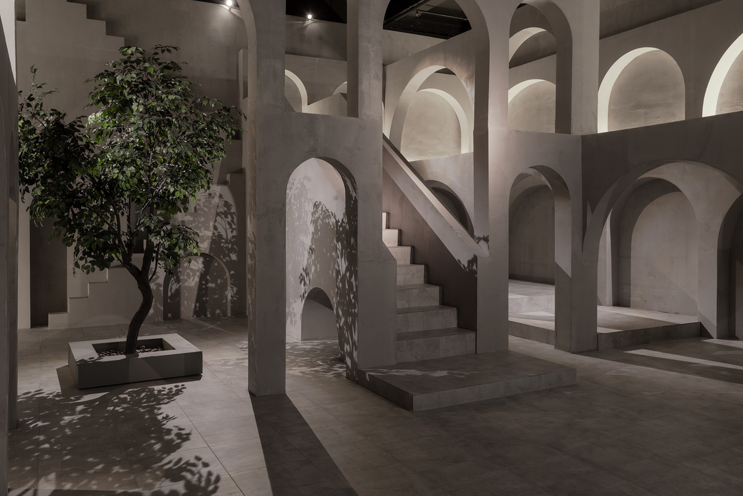 Фотостудии в Москве. Ангелина Богданова, междисциплинарная художница