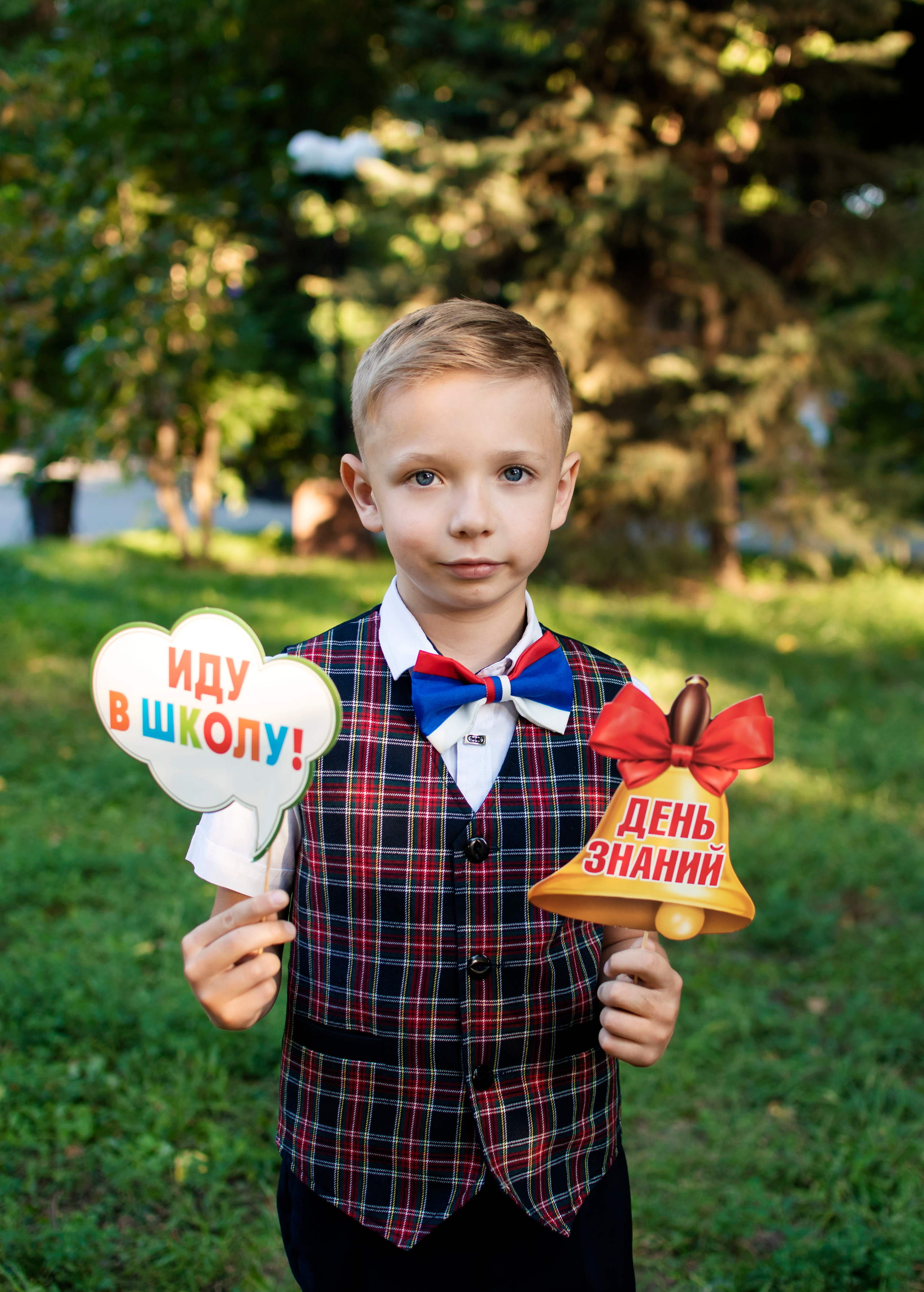 Фотопроект «Здравствуй, школа». Дизайнер fotokniga_ast