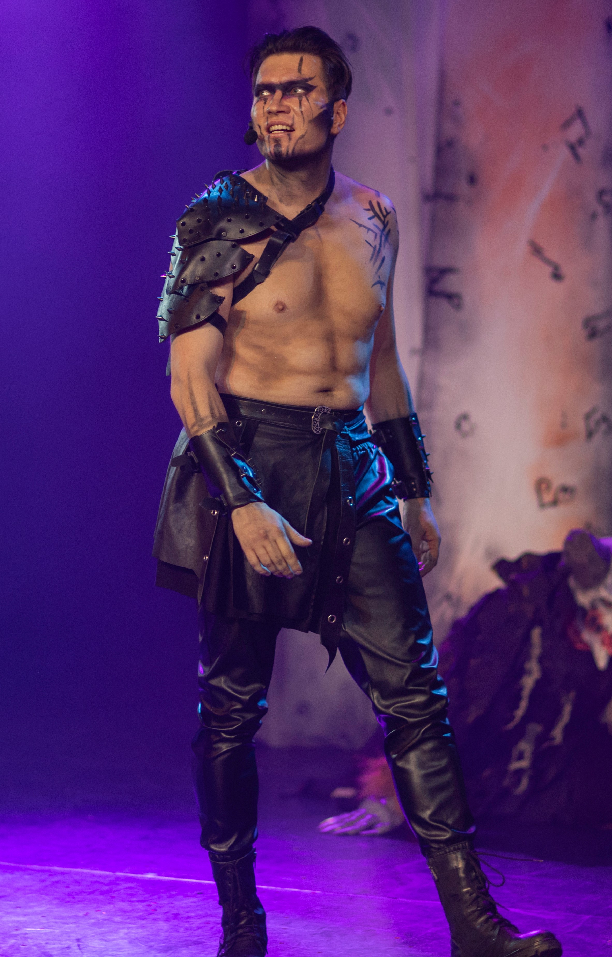 Мерч «Книга стихий». Фотограф Виктор Степанов