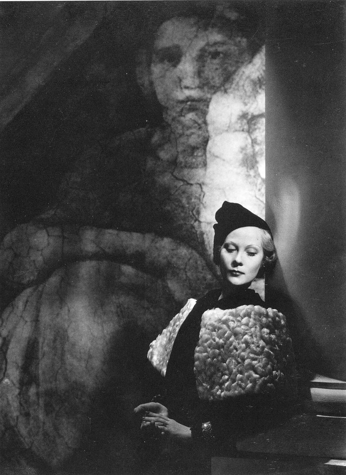 П.Хорст. Выпускные альбомы, фотограф Денис Зимин в городе Ростове-на-Дону