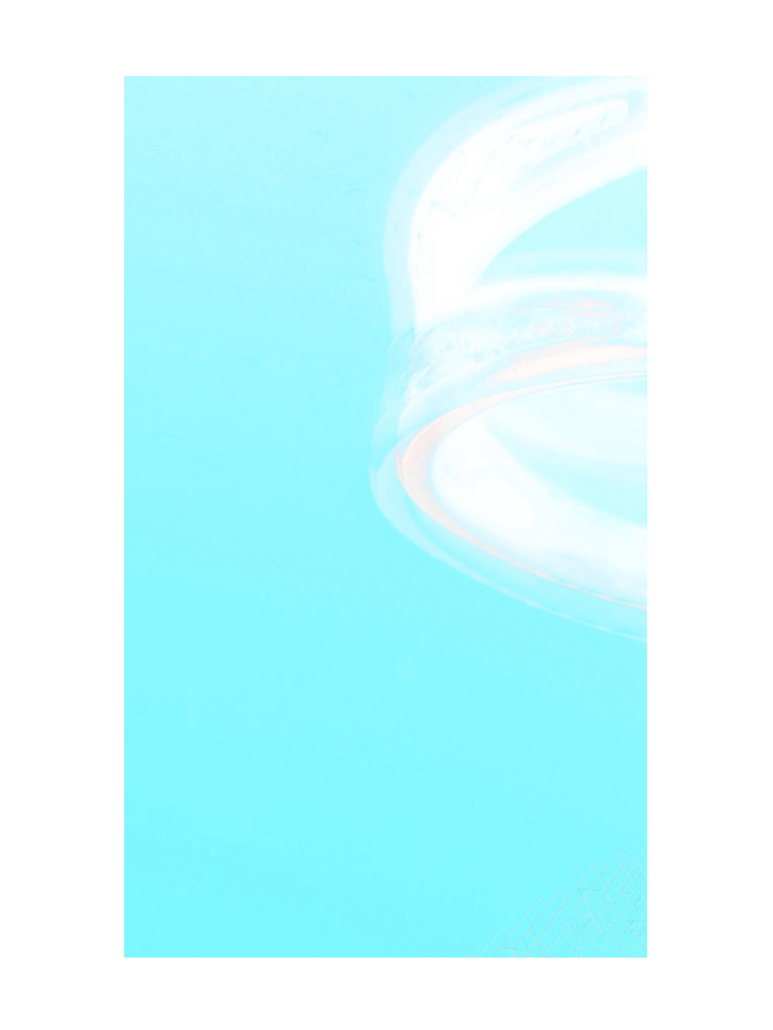 минимализм кольца на стекле