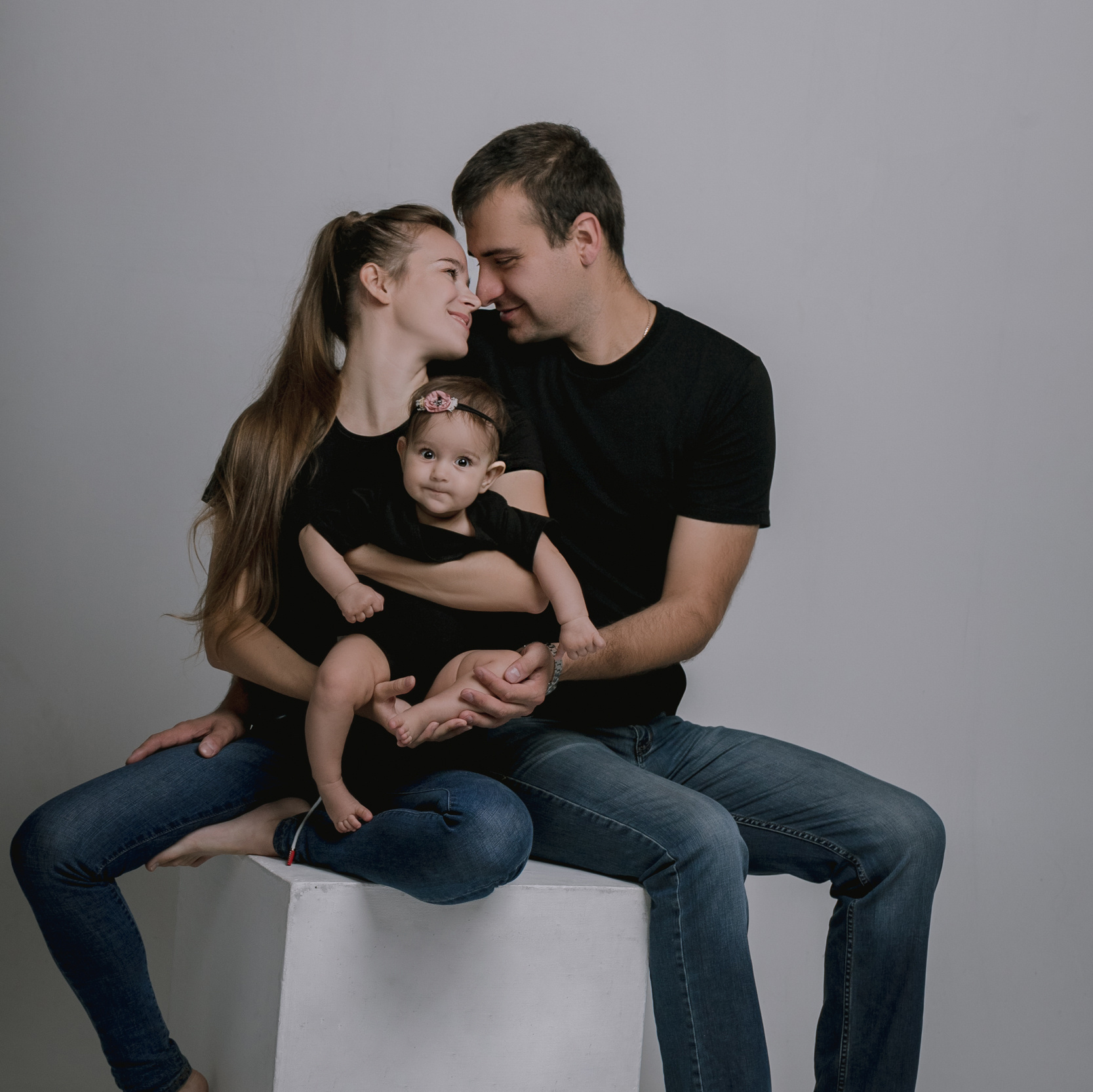 Семейный фотограф Екатеринбург , фотосессия новорожденных в Екатеринбу. Фотограф новорожденных Екатеринбург