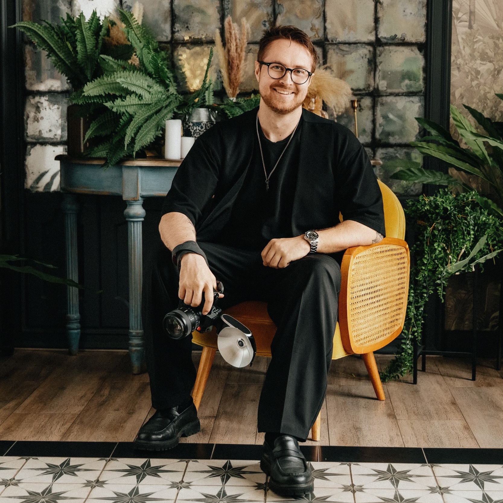 Прайс и контакты. Павел Мерк. Стильная свадебная фотография