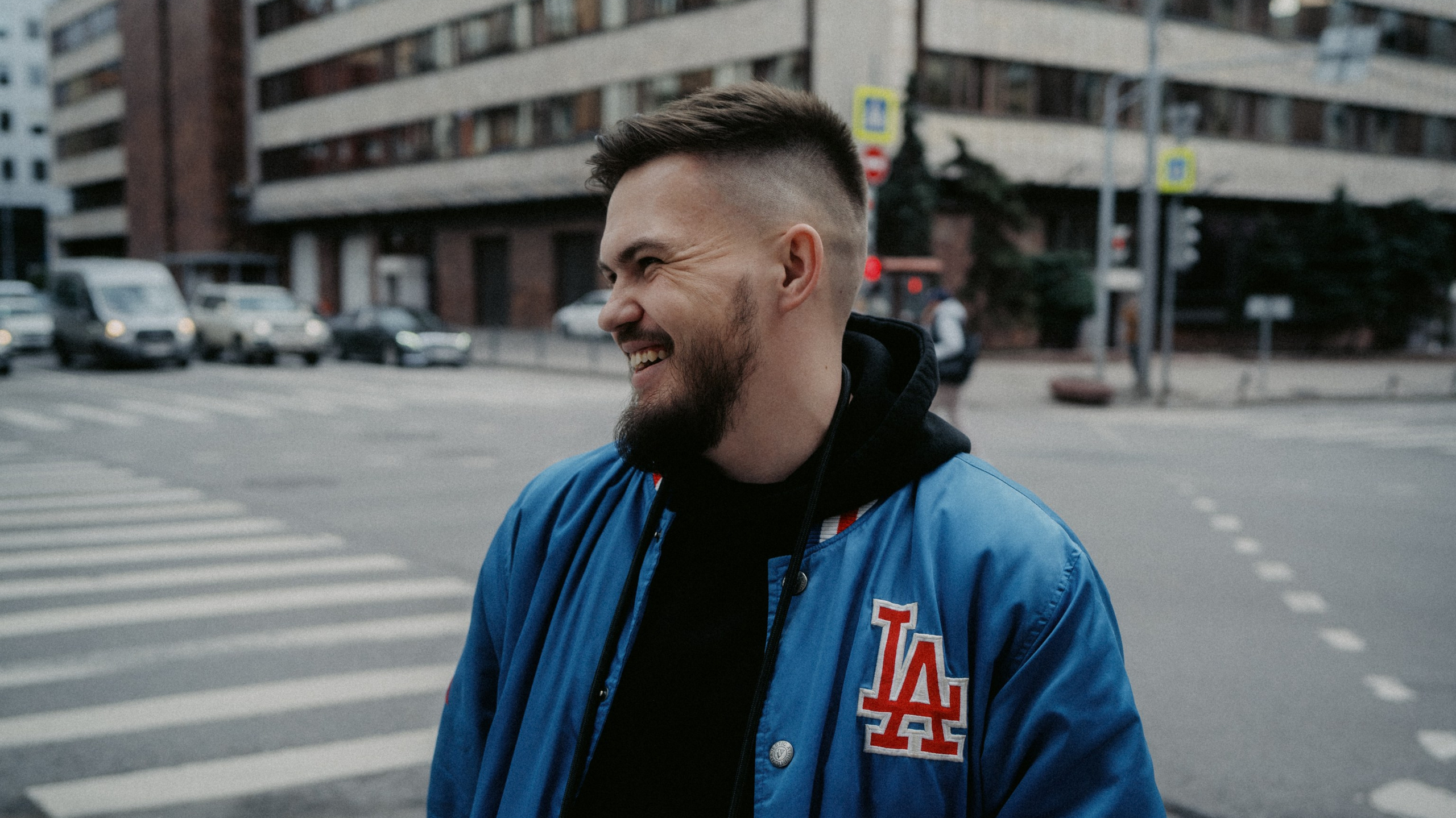 Контакты. Репортажный и портретный фотограф в Москве Илья Спиридонов